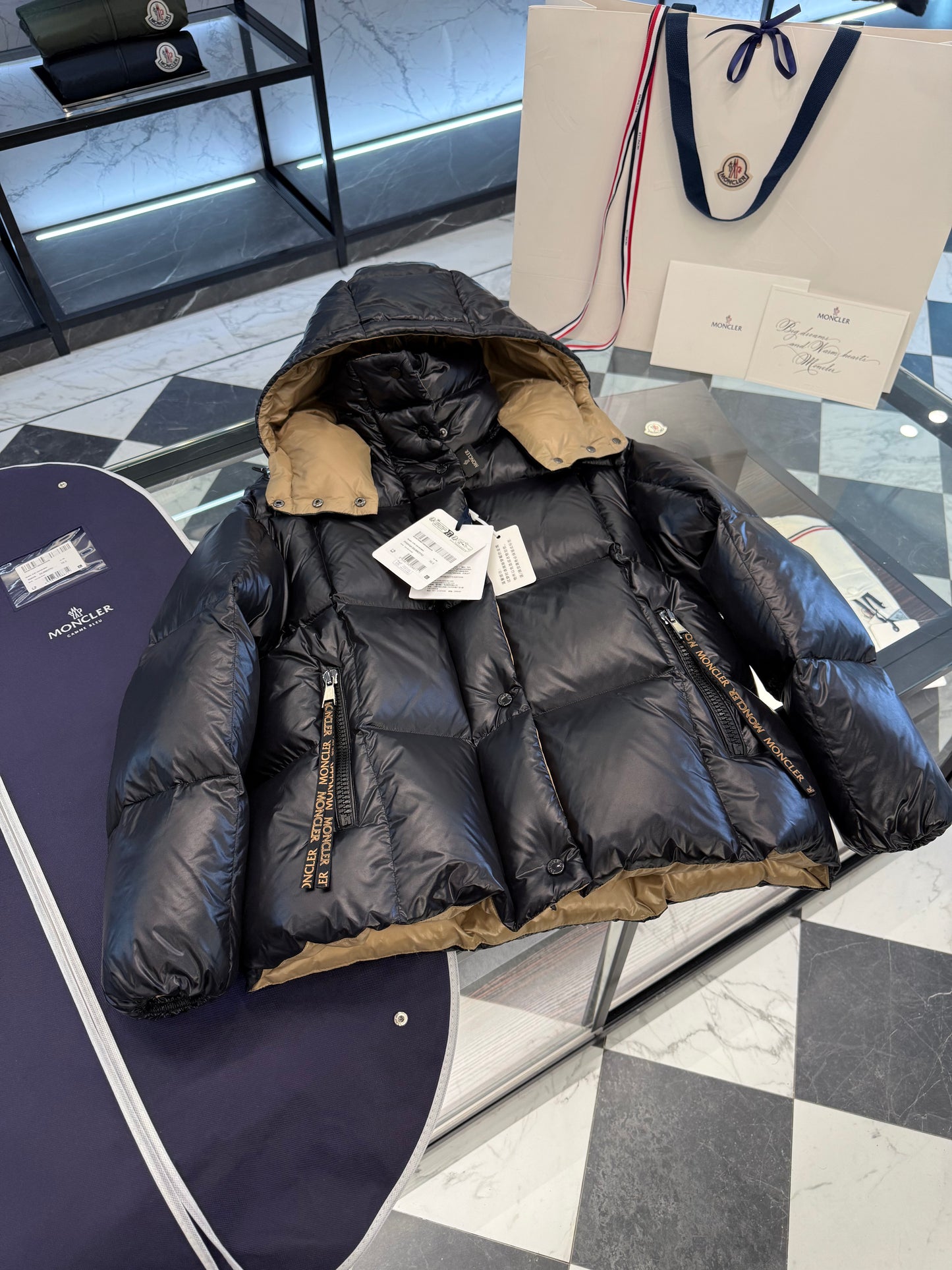 MONC PARANA JACKET