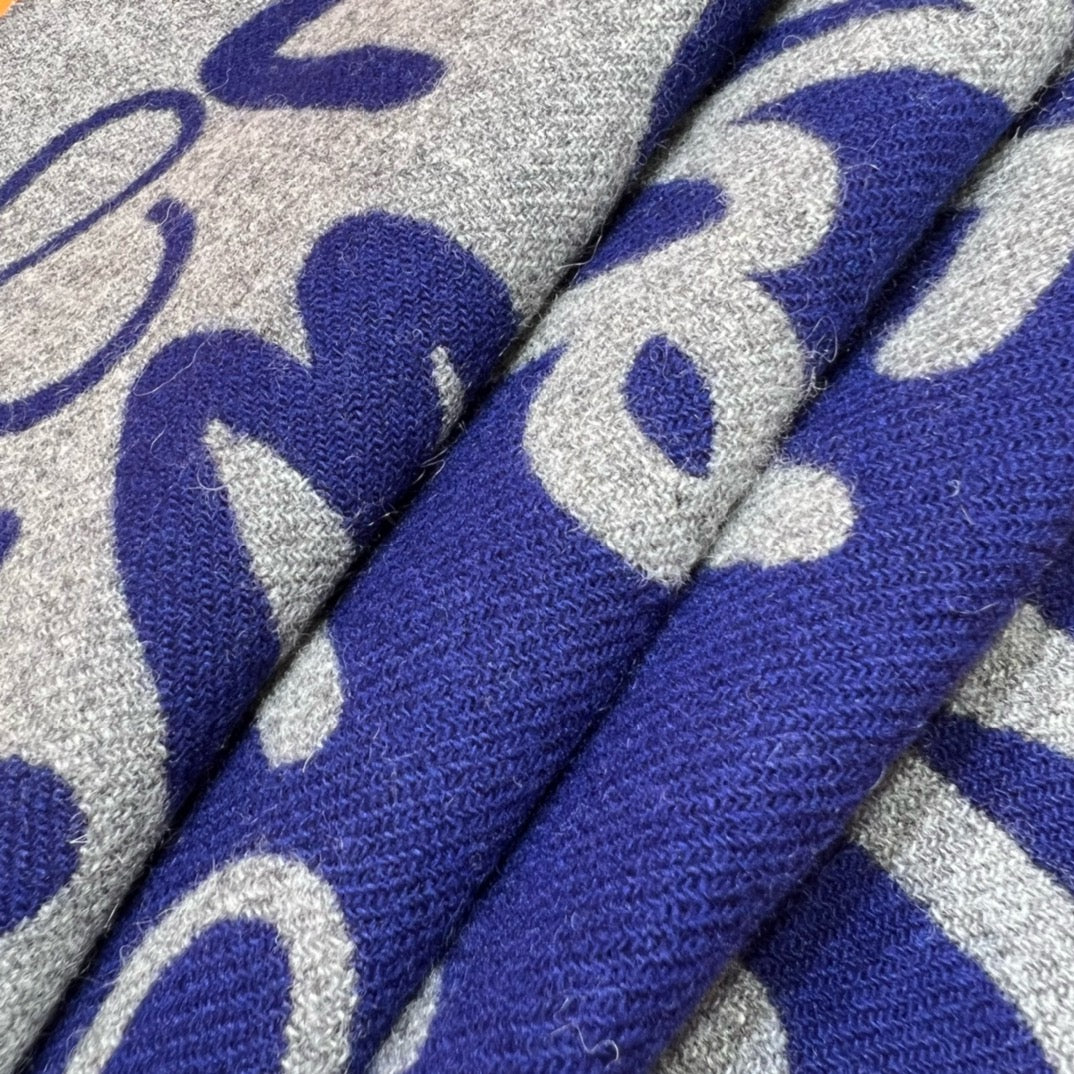 LOEW SCARF