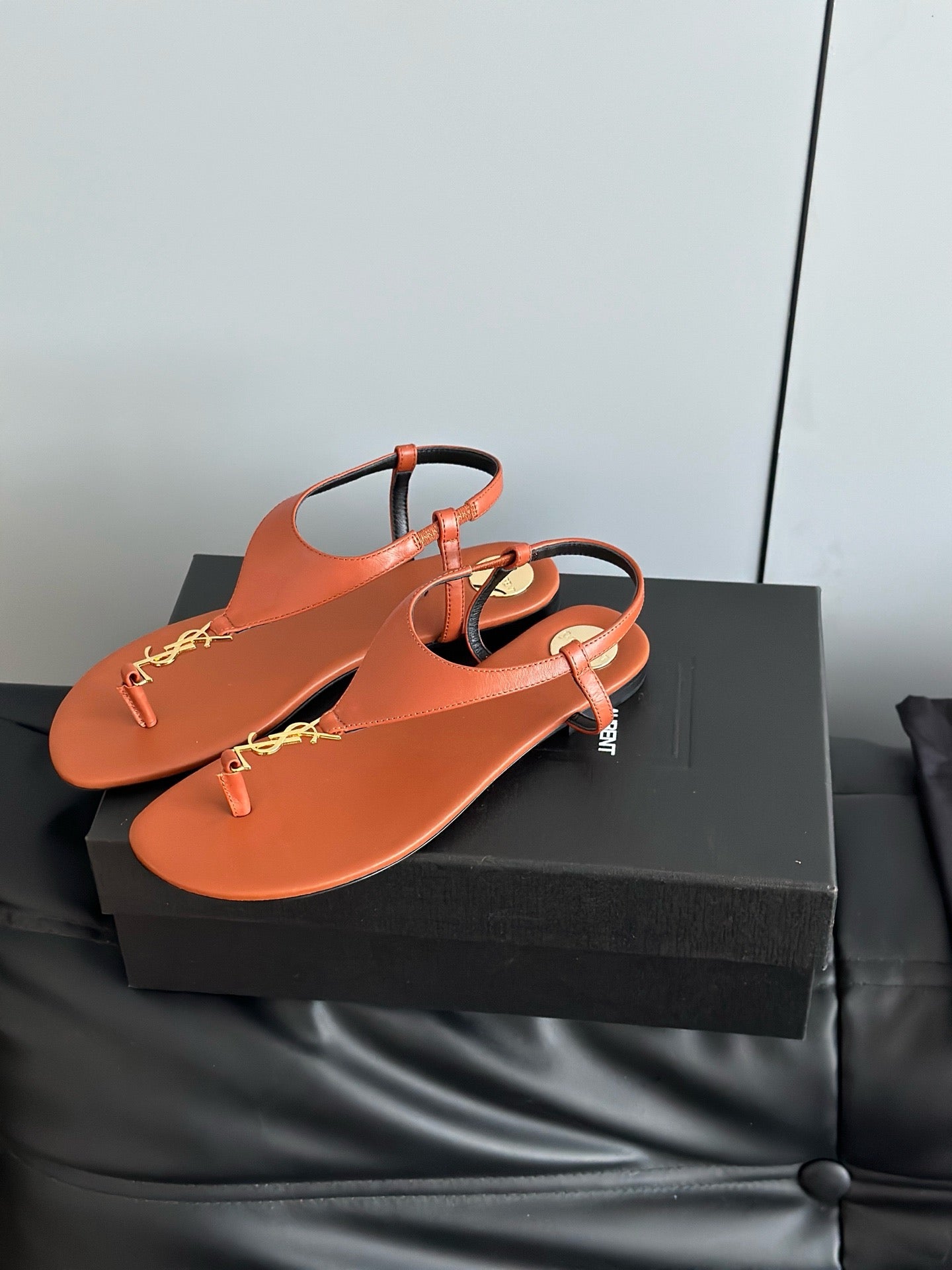 SL SANDALS
