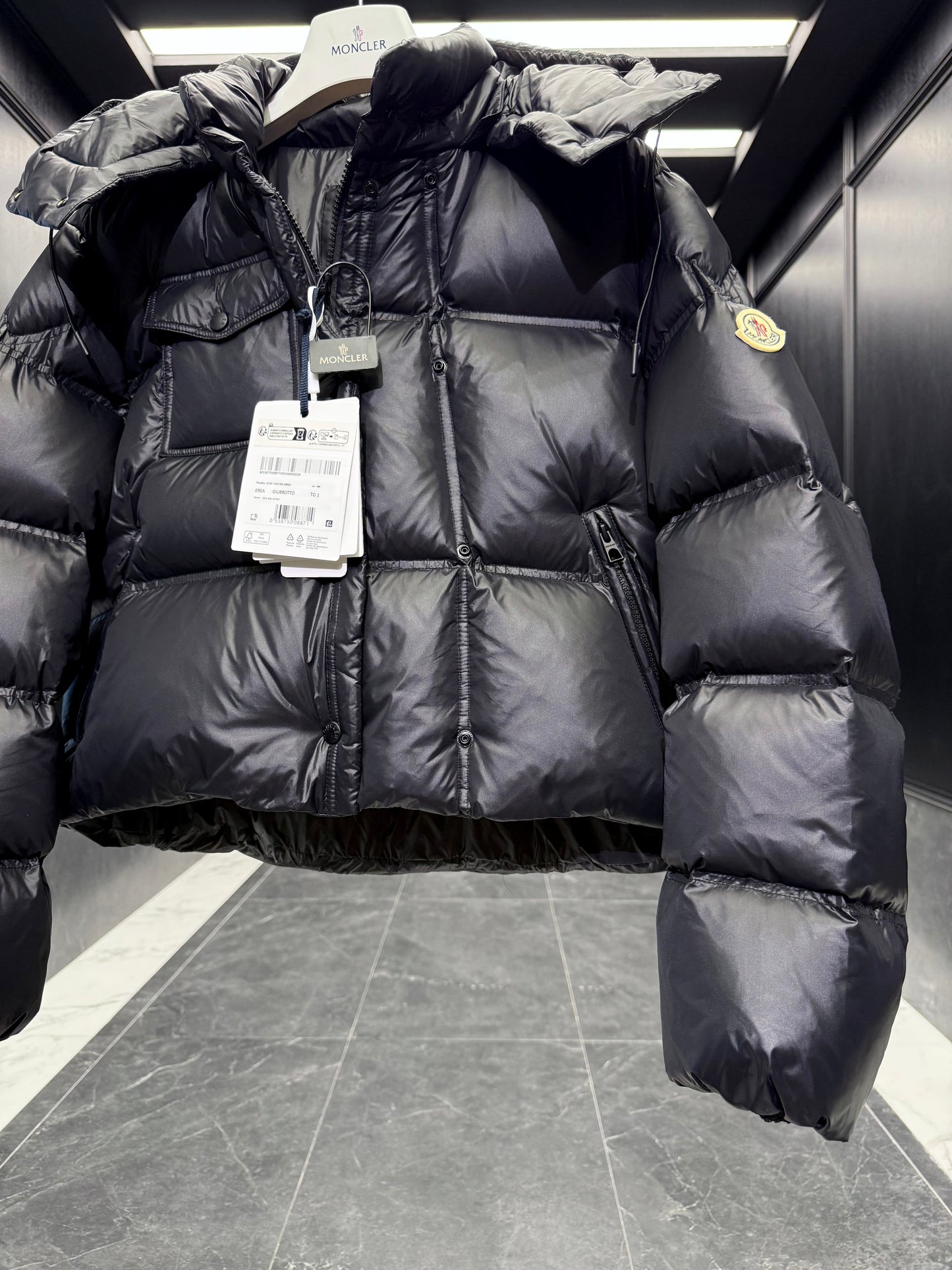 MONC EREA JACKET