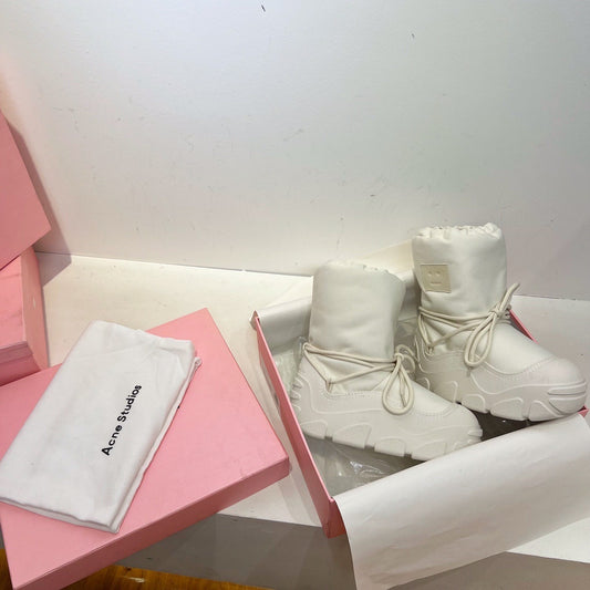ACNE BOOTS