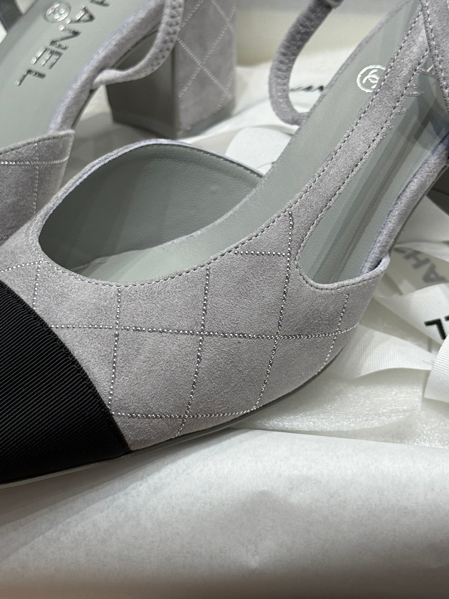 CC SLINGBACK PUMPS
