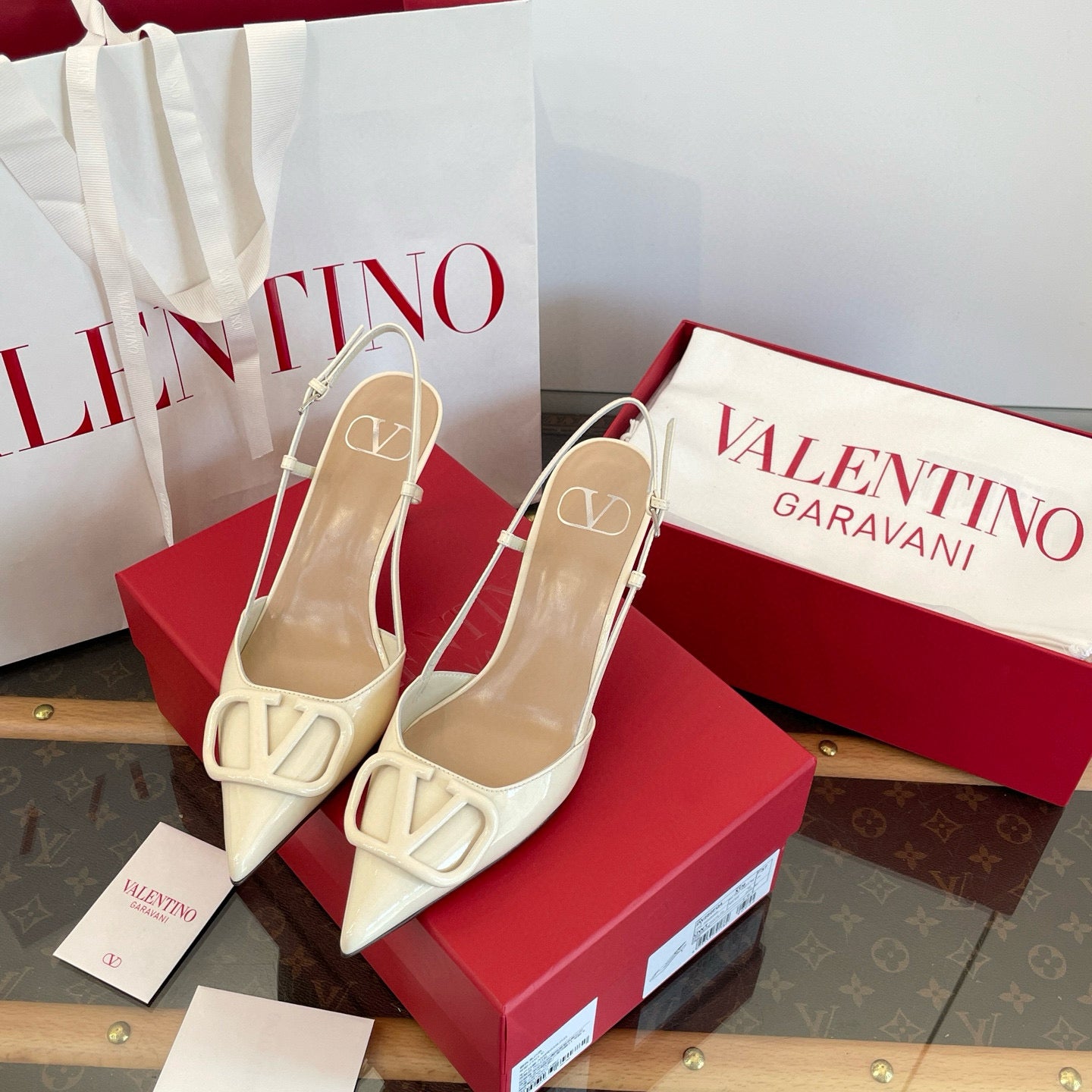 VAL HEELS