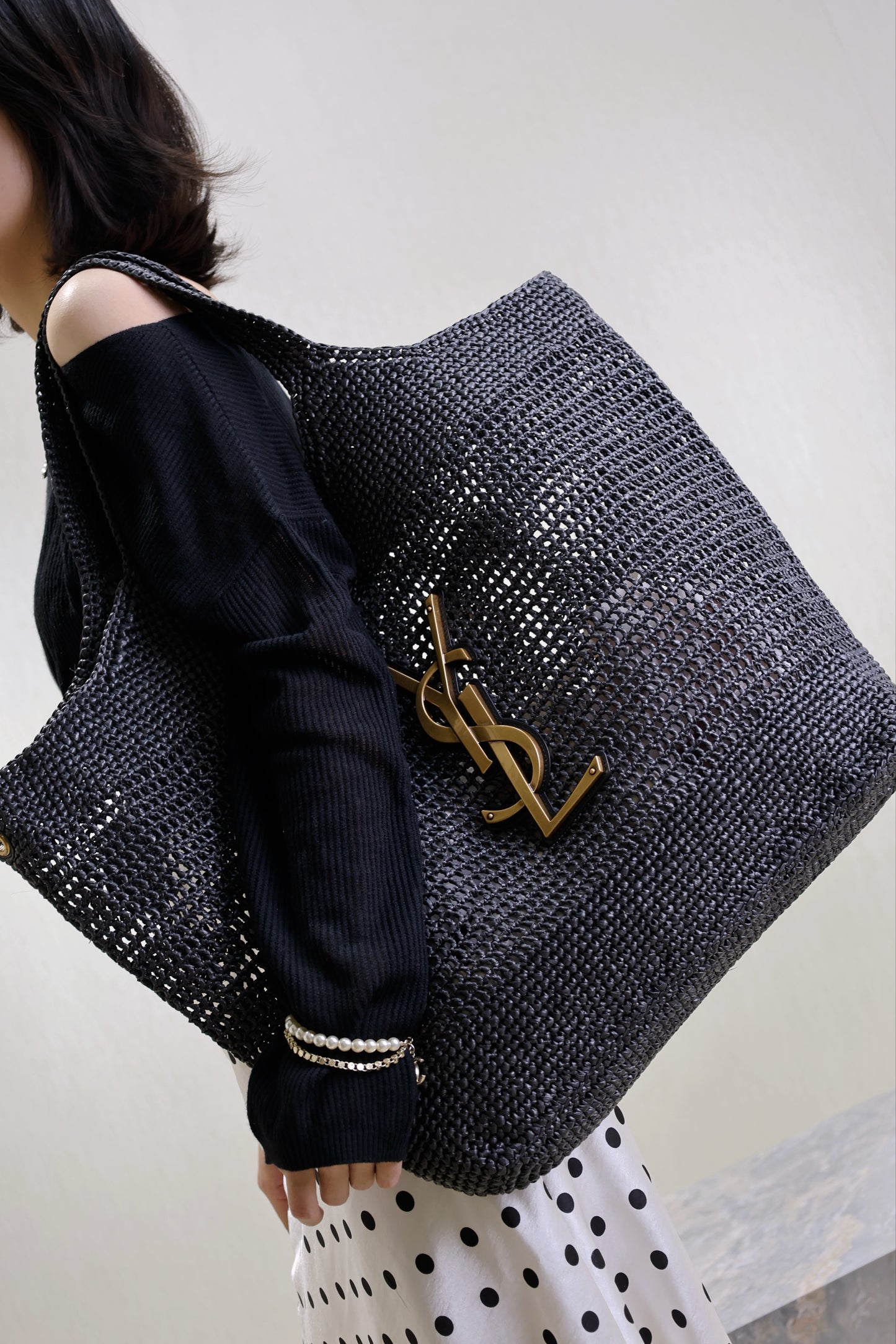 SL ICARE IN RAFFIA BAG