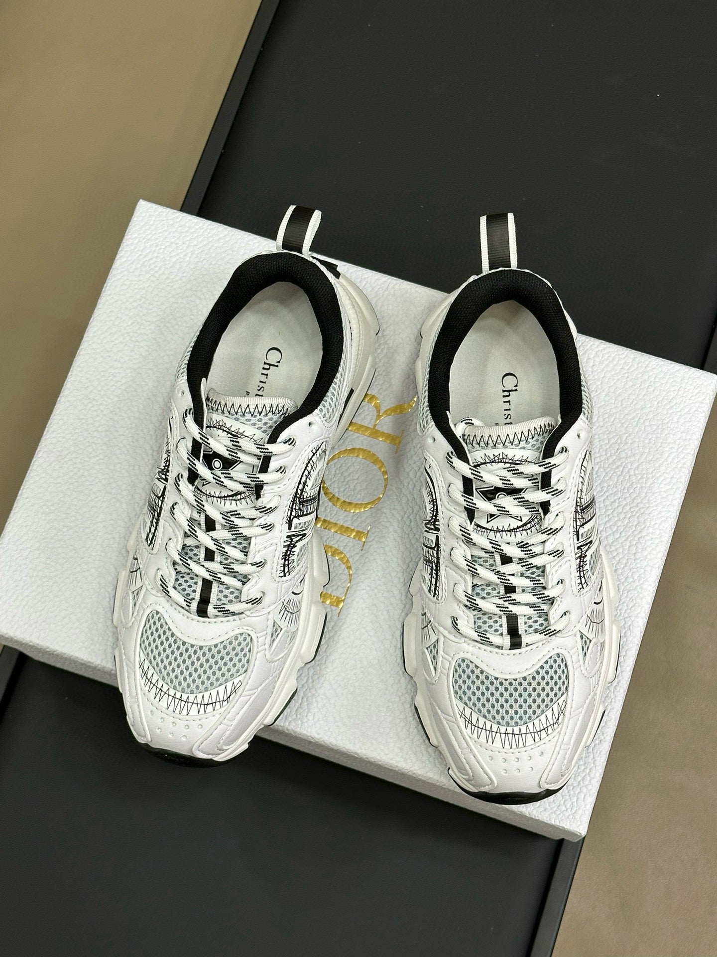 CD CHRONO SNEAKER