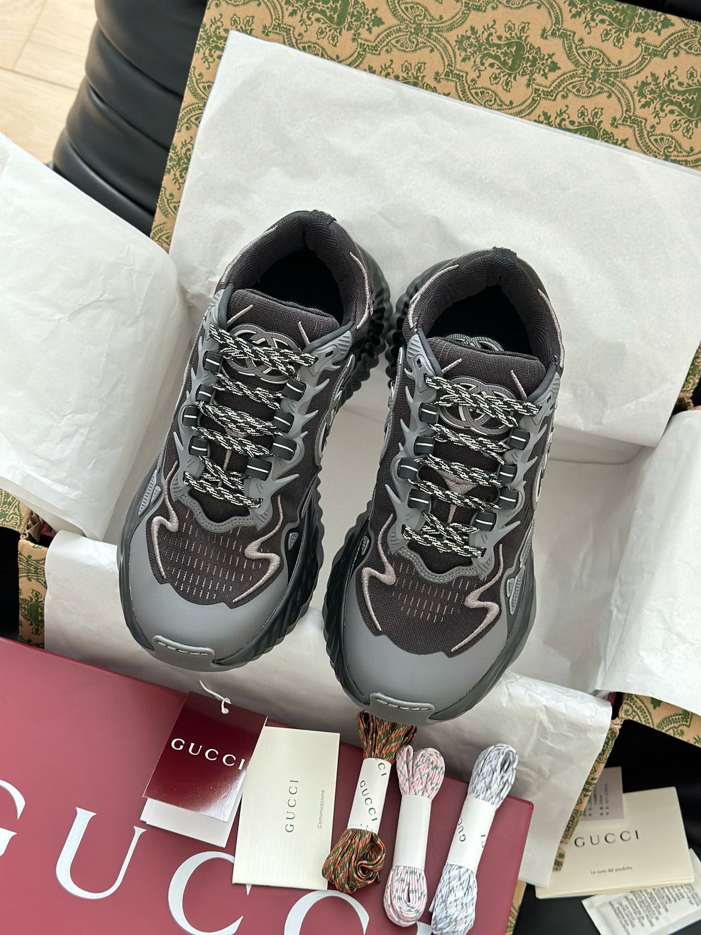 GG RIPPLE TRAINERS