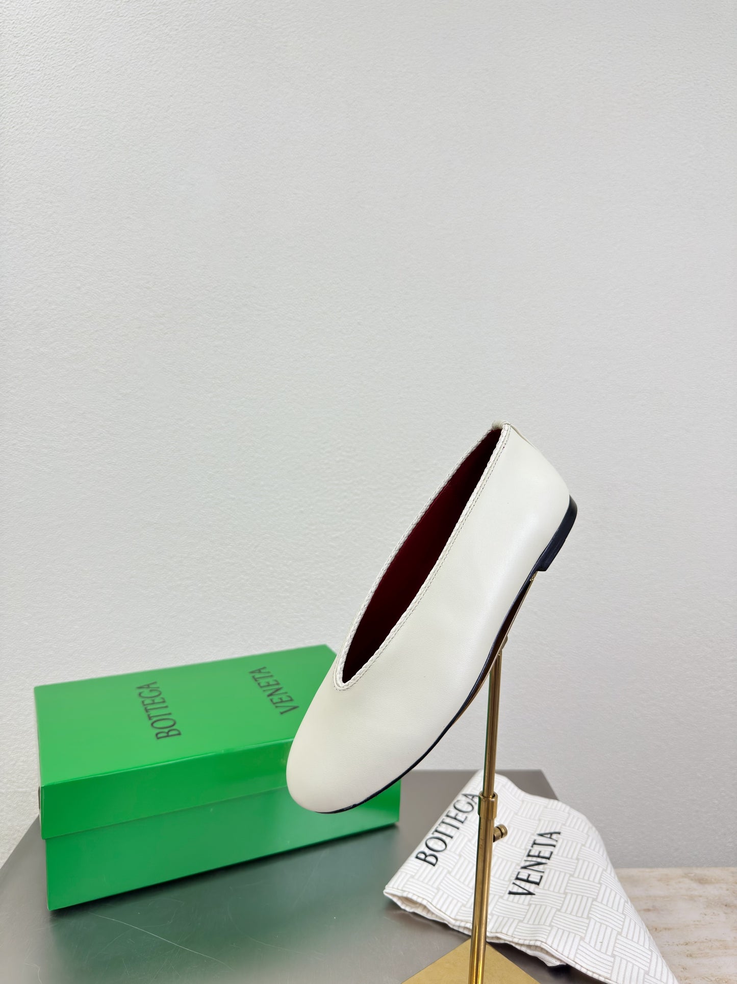 BOTT V BALLET PUMPS