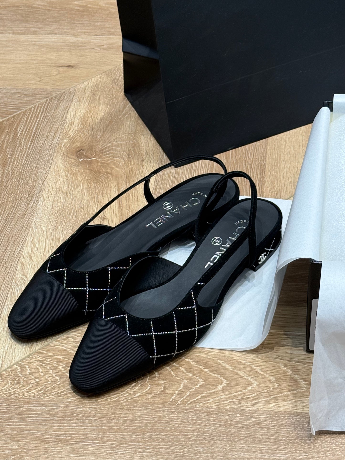 CC SLINGBACK PUMPS