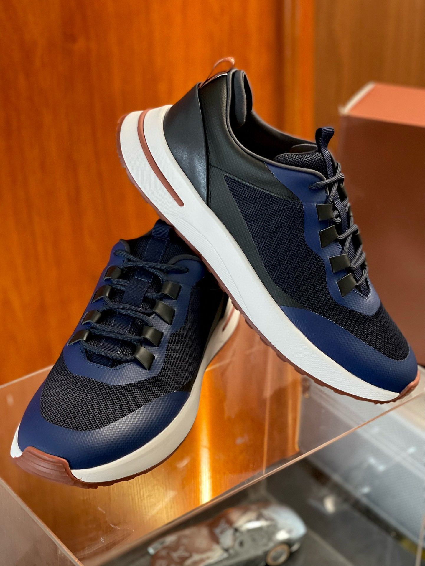 LORO P WEEKEND WALK TRAINERS