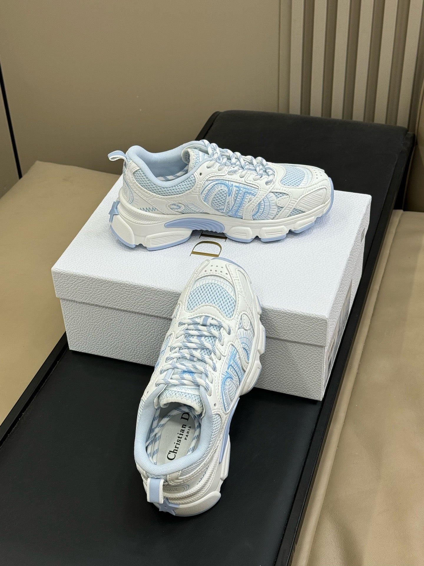 CD CHRONO SNEAKER
