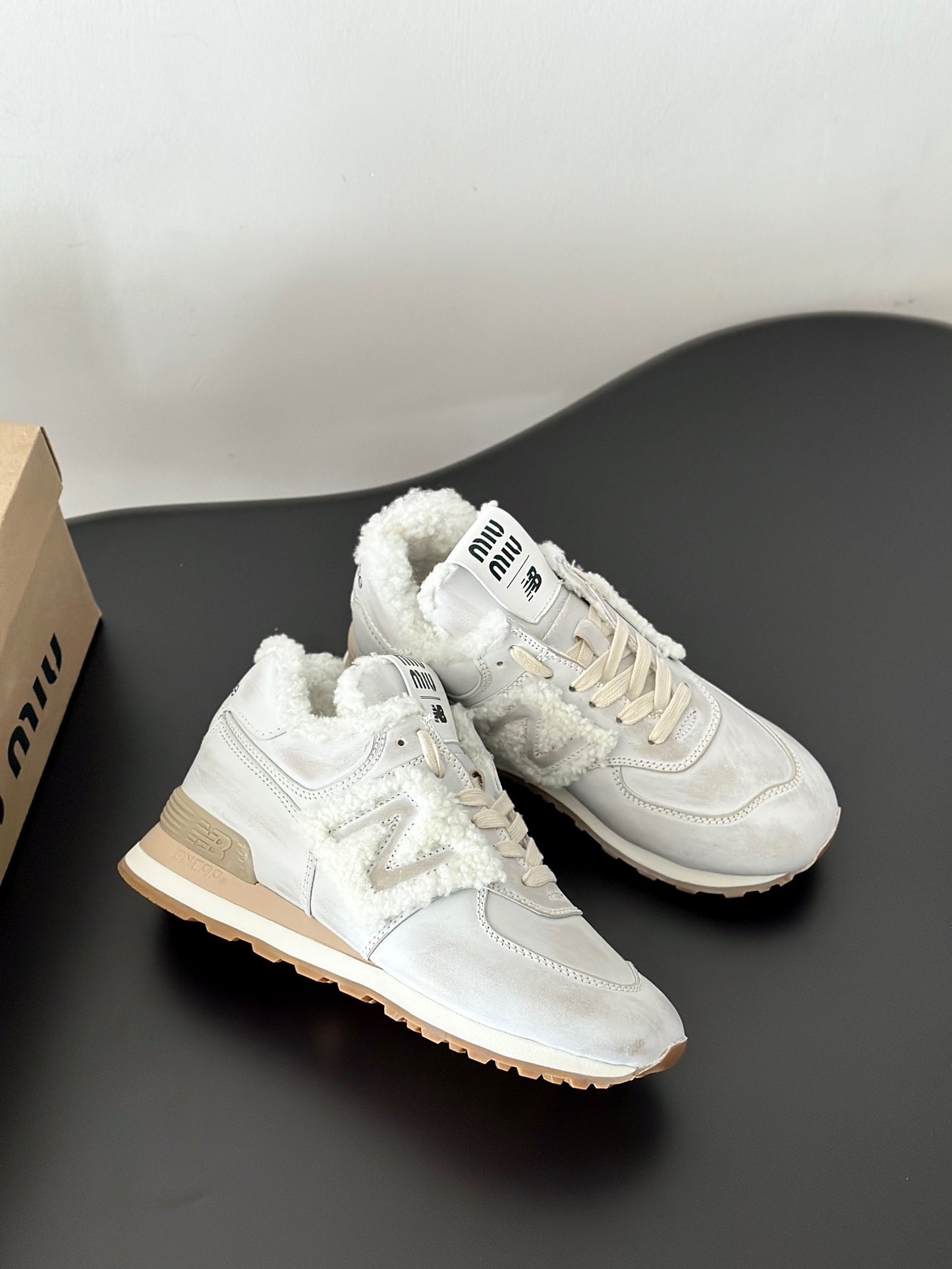MIU M x NEW BALANCE TRAINERS