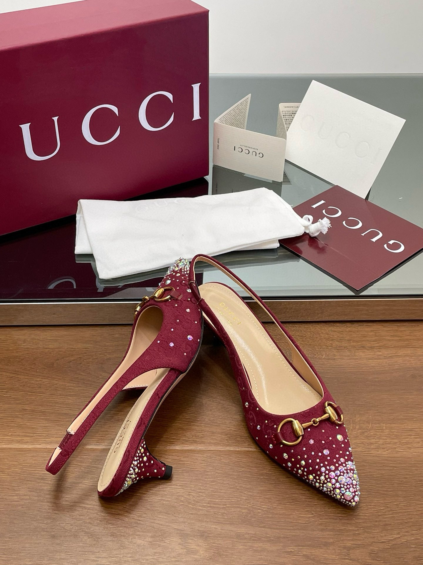 GG HEELS
