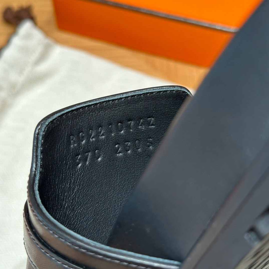 HERM EMPIRE SANDALS