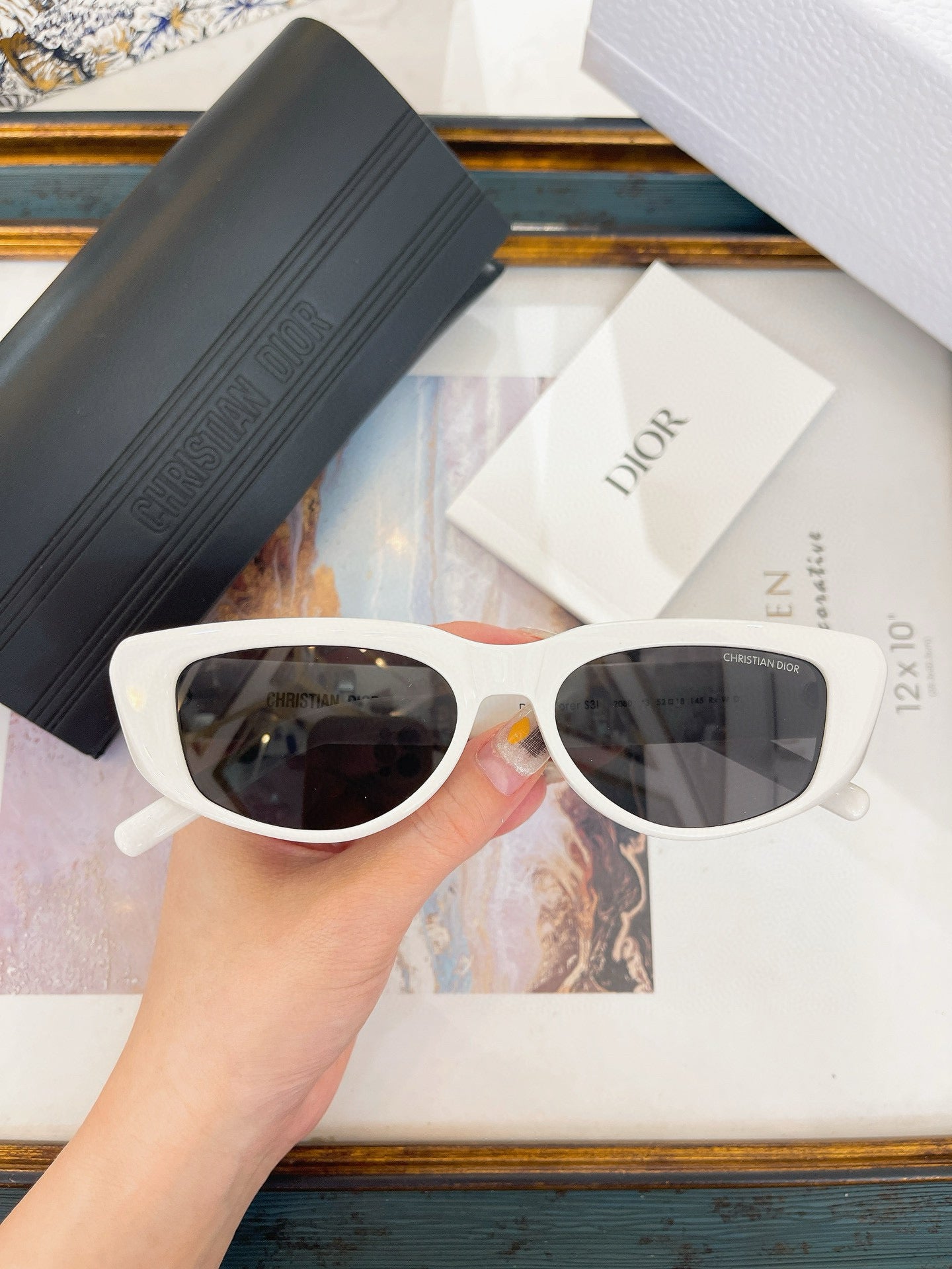 CD SUNGLASSES