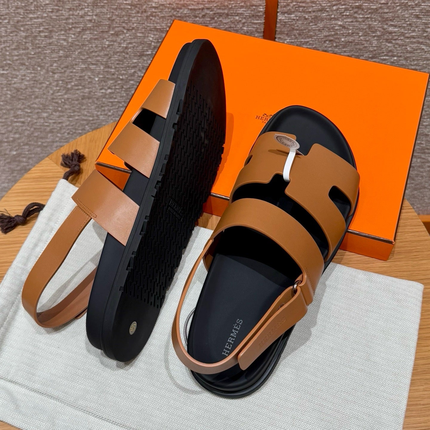 HERM GENIUS SANDALS