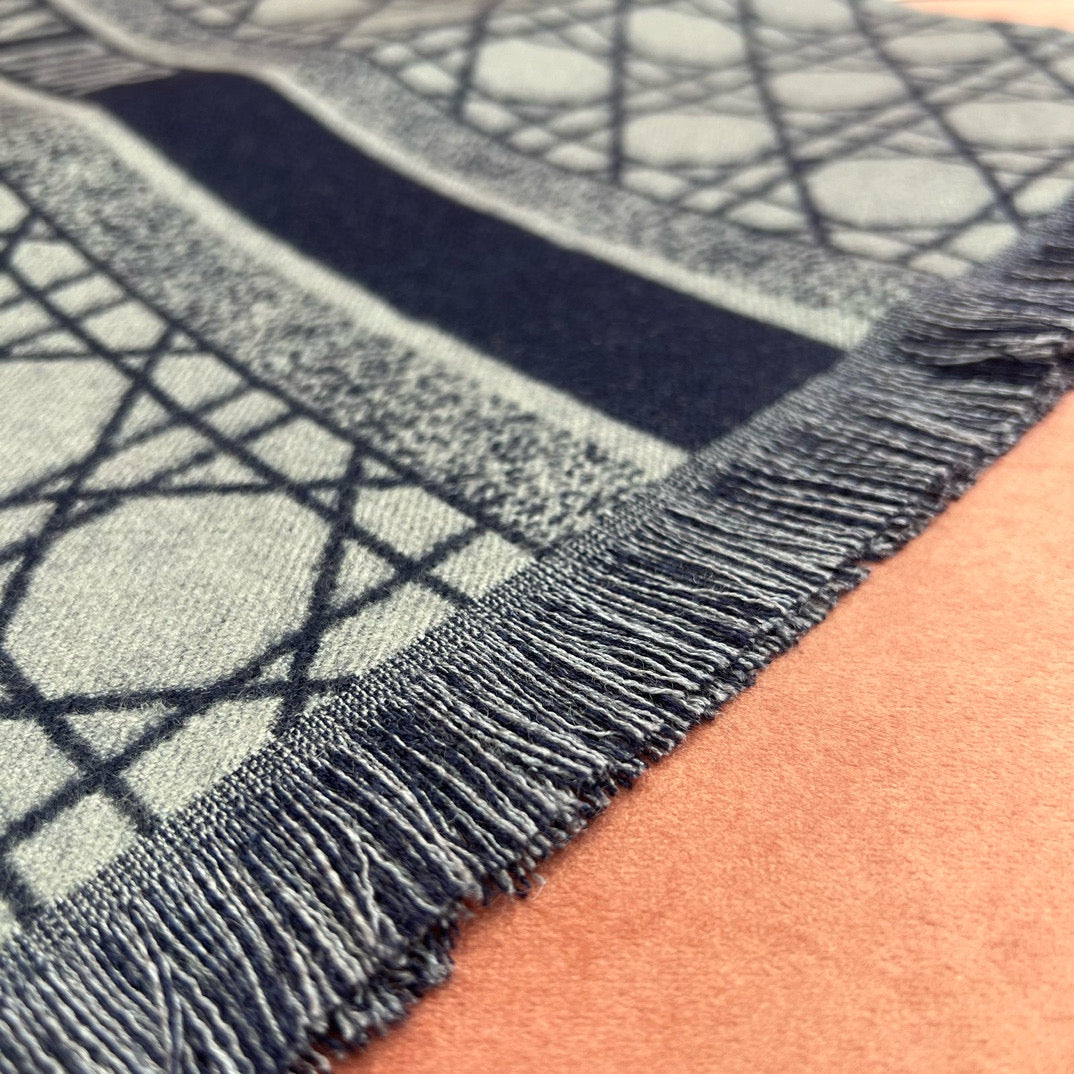 CD SCARF