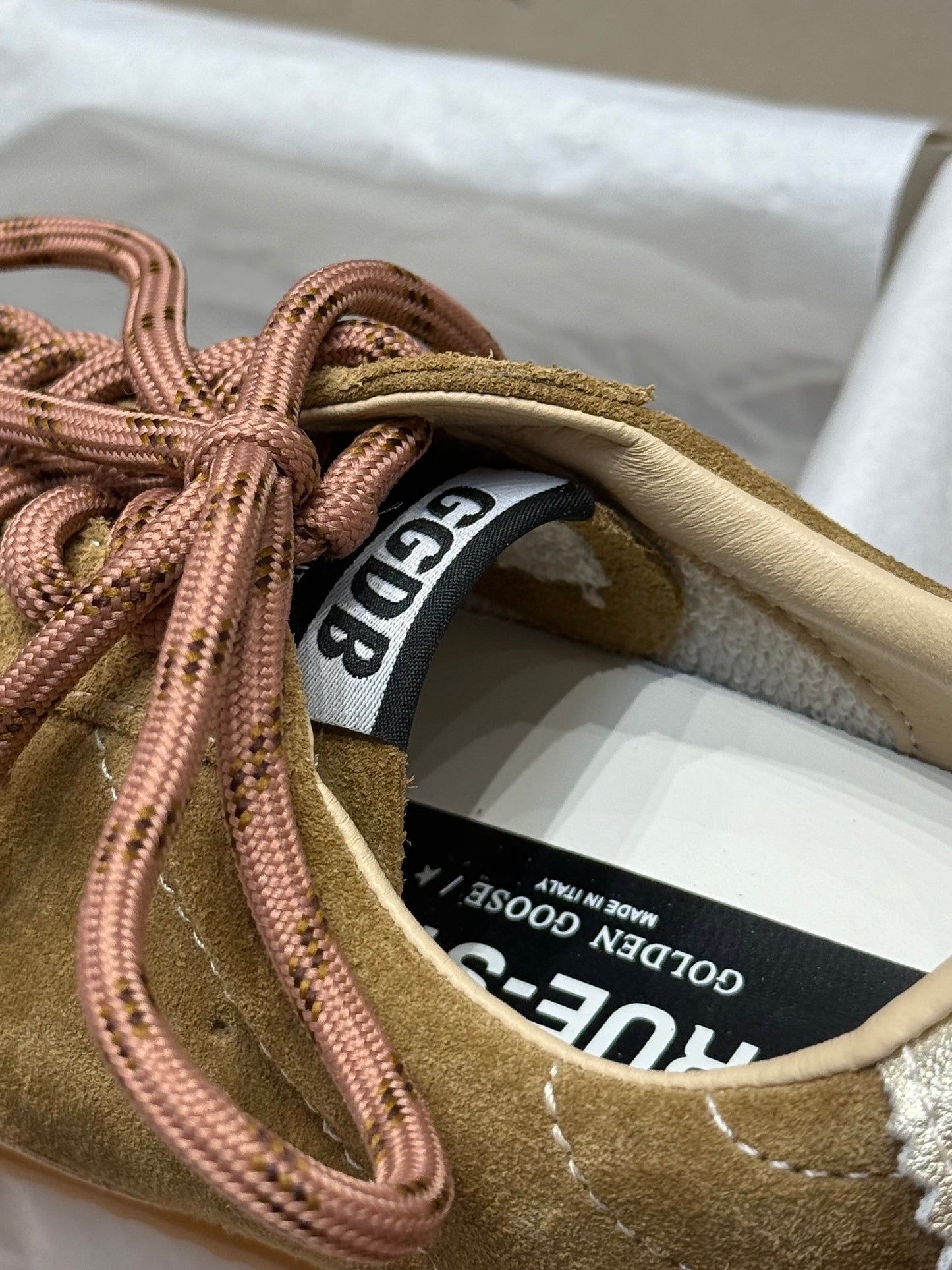 GOLDEN G TRAINERS