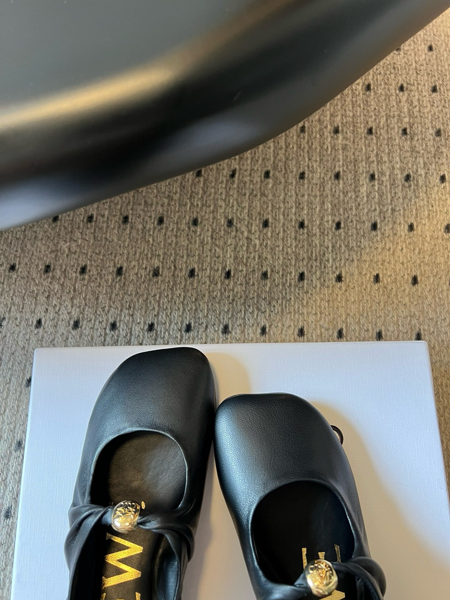 LOEW BALLET PUMPS