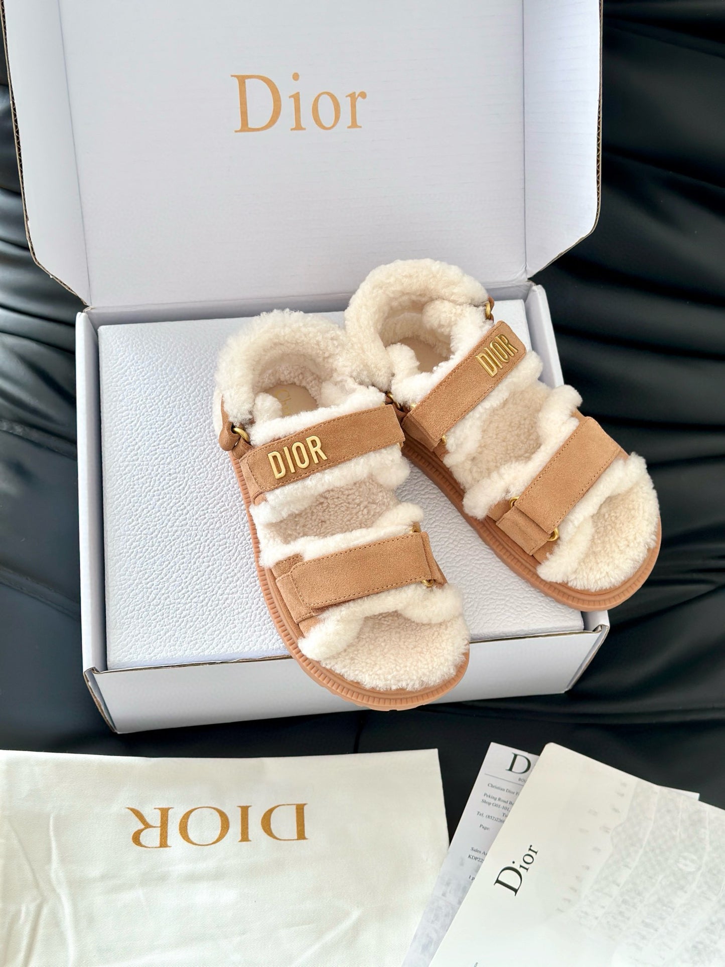 CD SANDALS