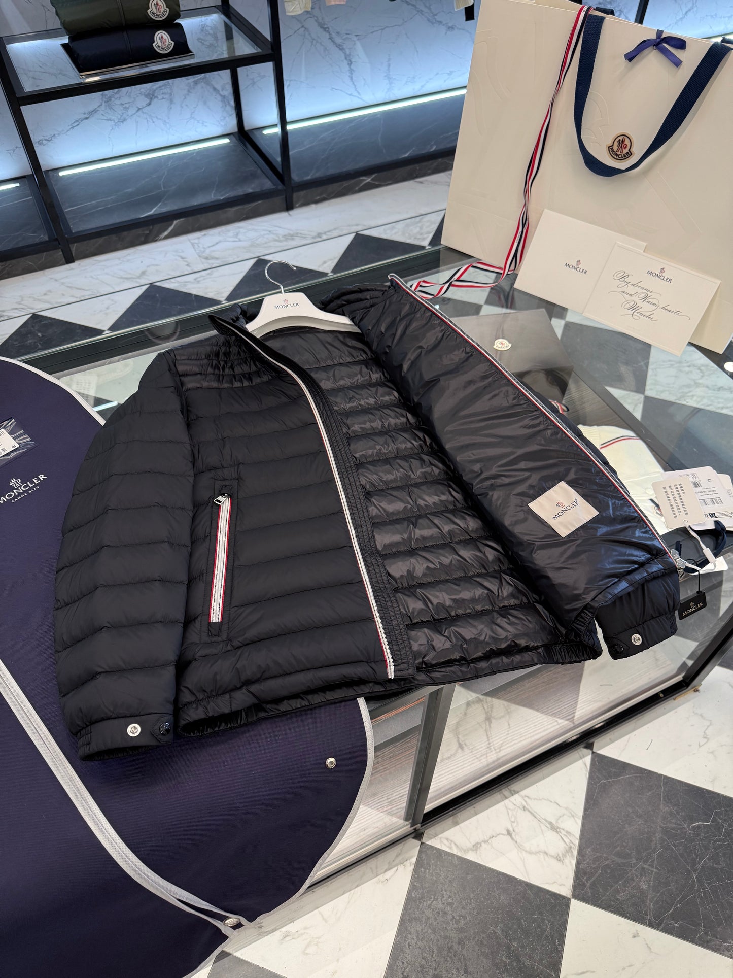 MONC DANIEL JACKET