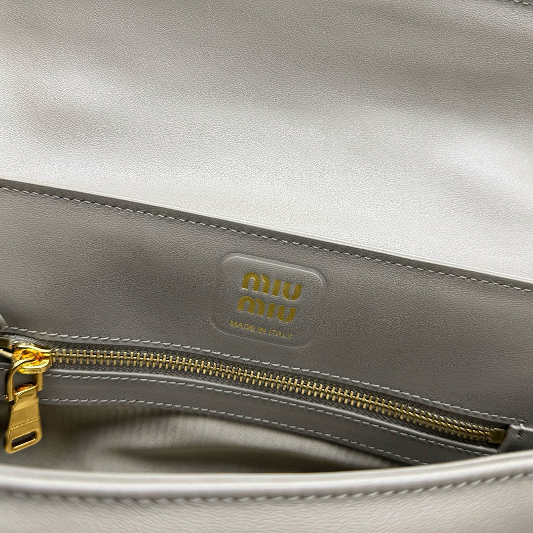 MIU M SHOULDER BAG