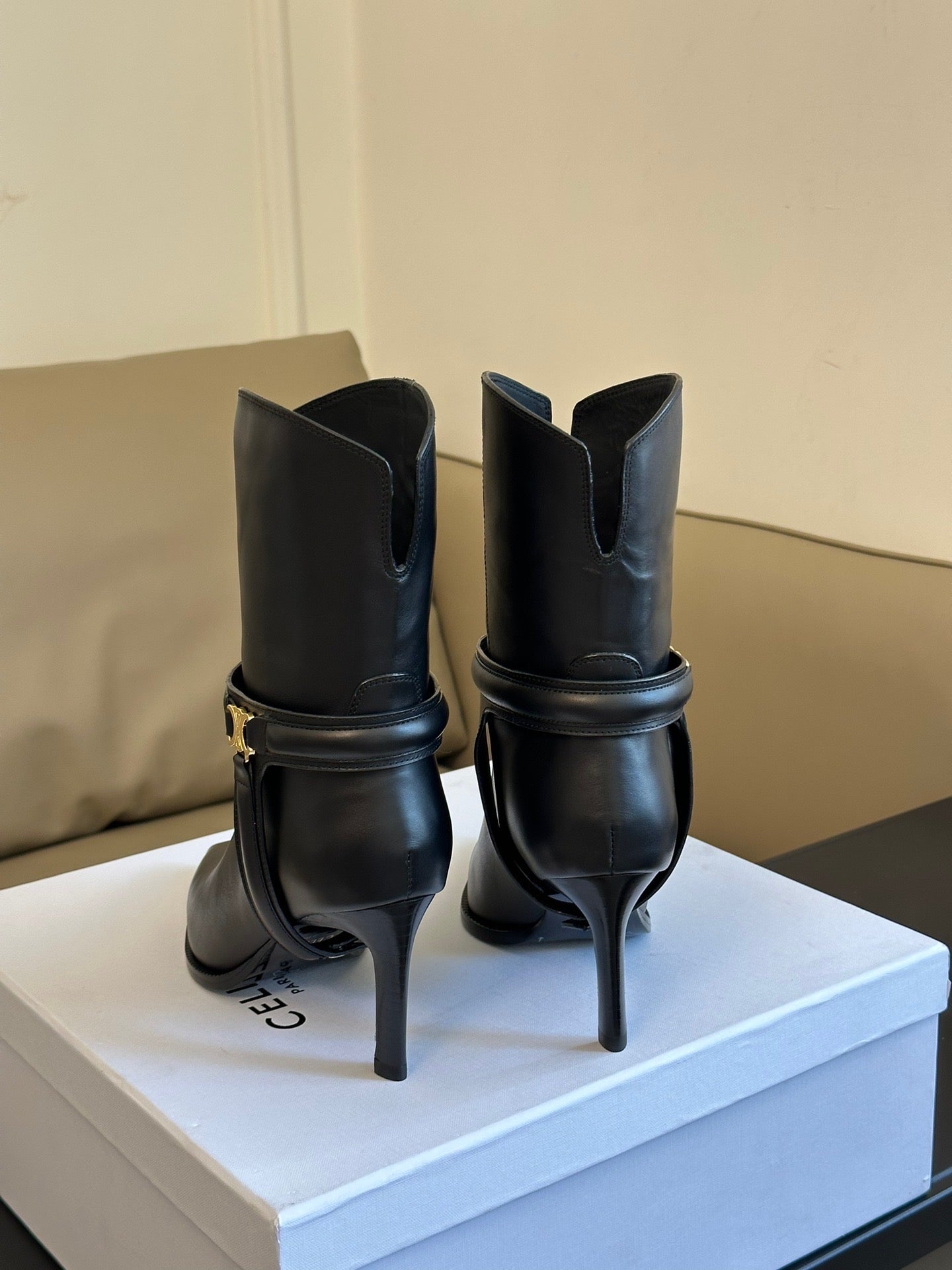 CEL BOOTS