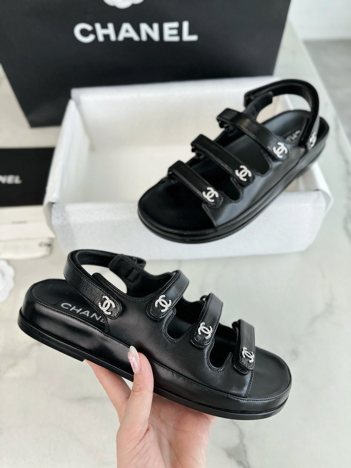 CC SANDALS