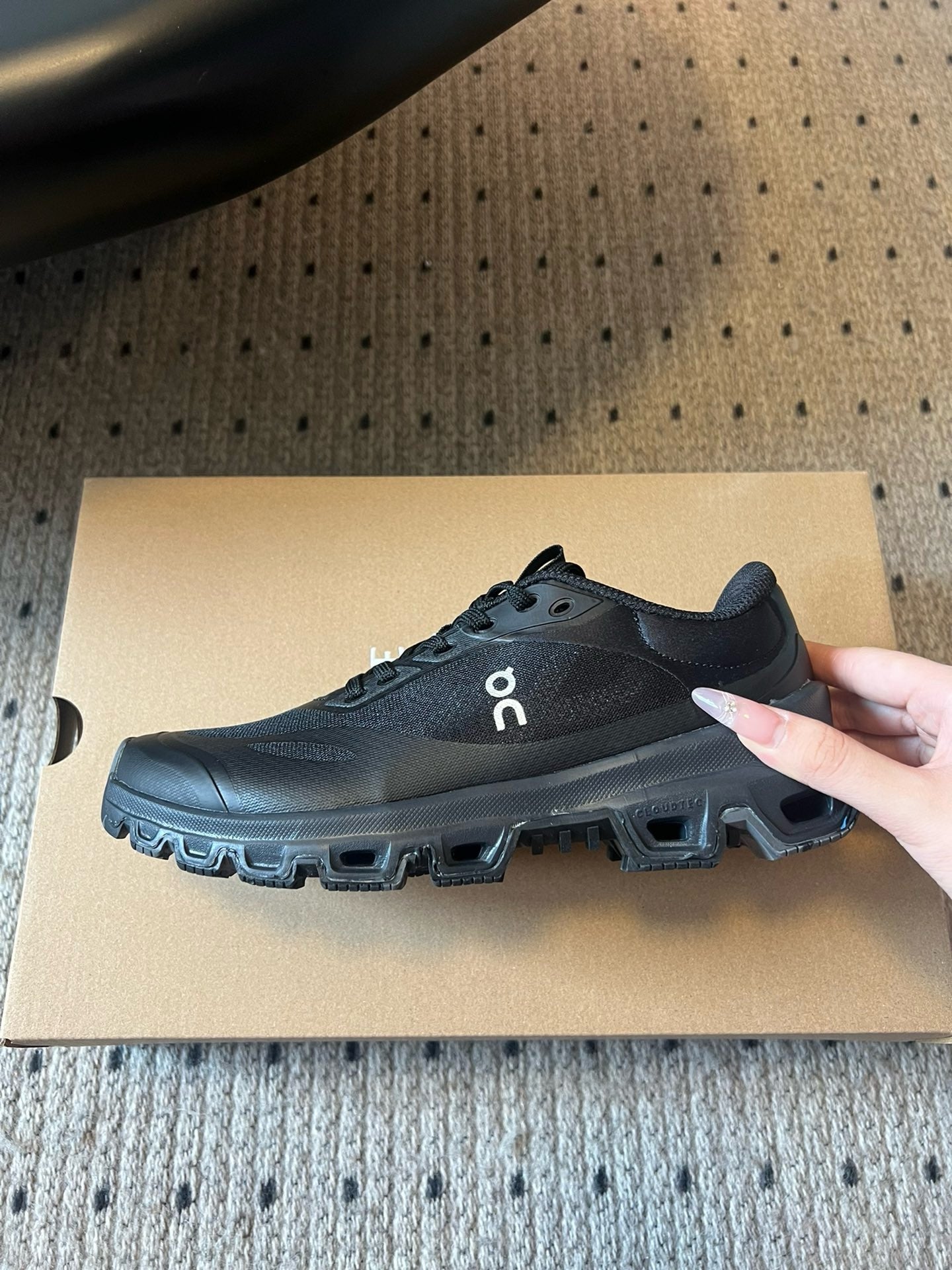 LOEW CLOUDLIT SNEAKER
