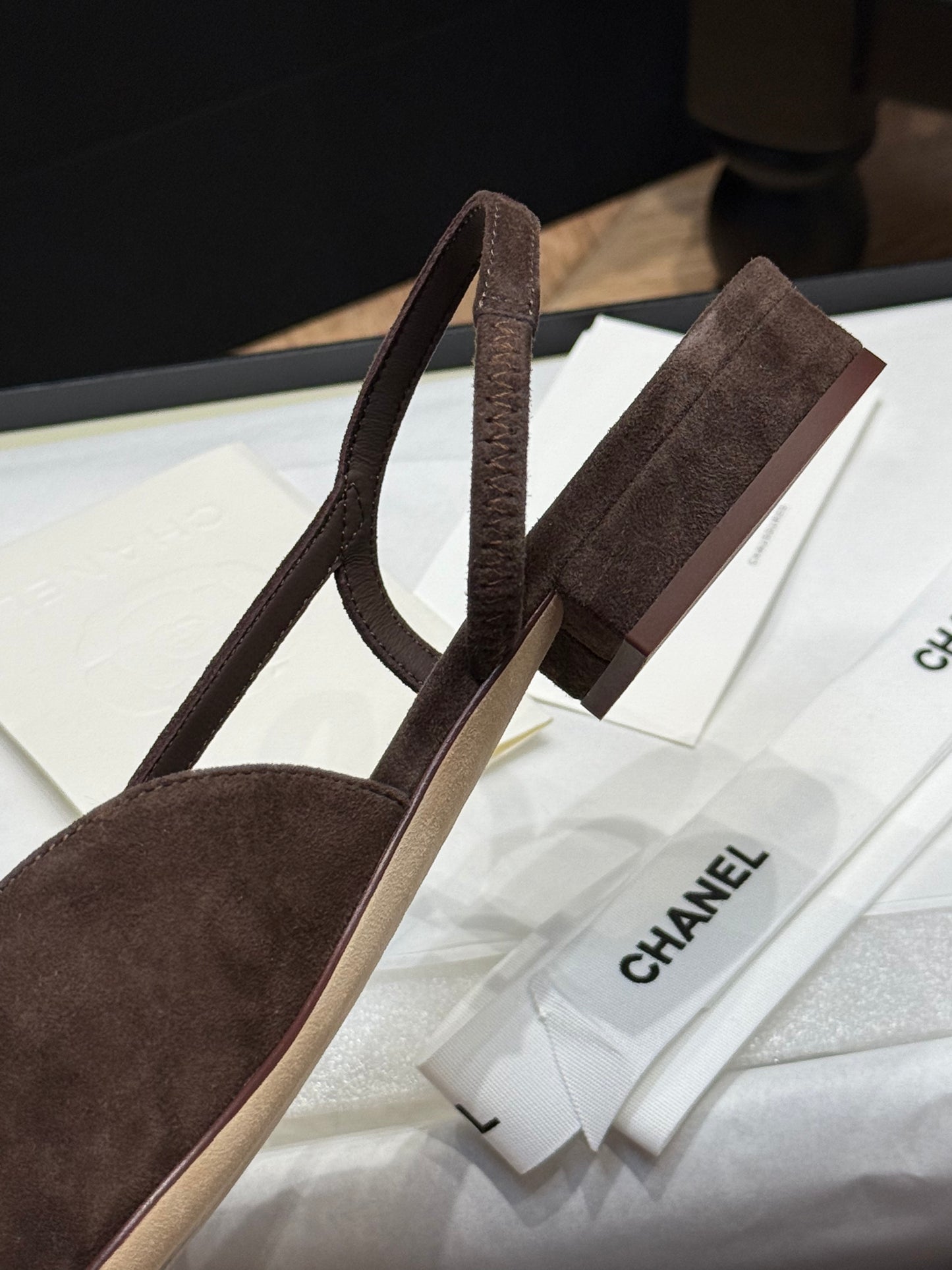 CC SLINGBACK PUMPS