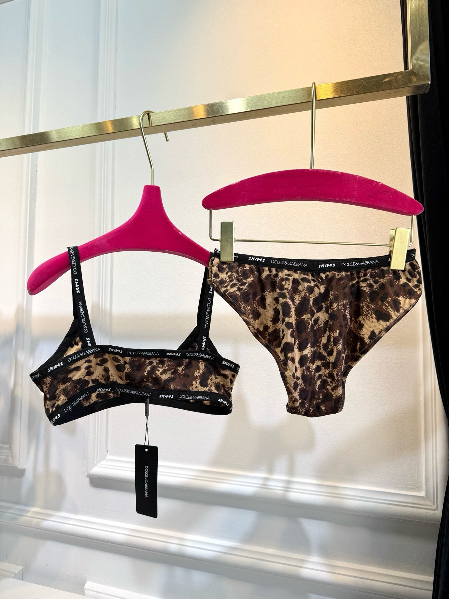 SKIMS x DG BRA SET