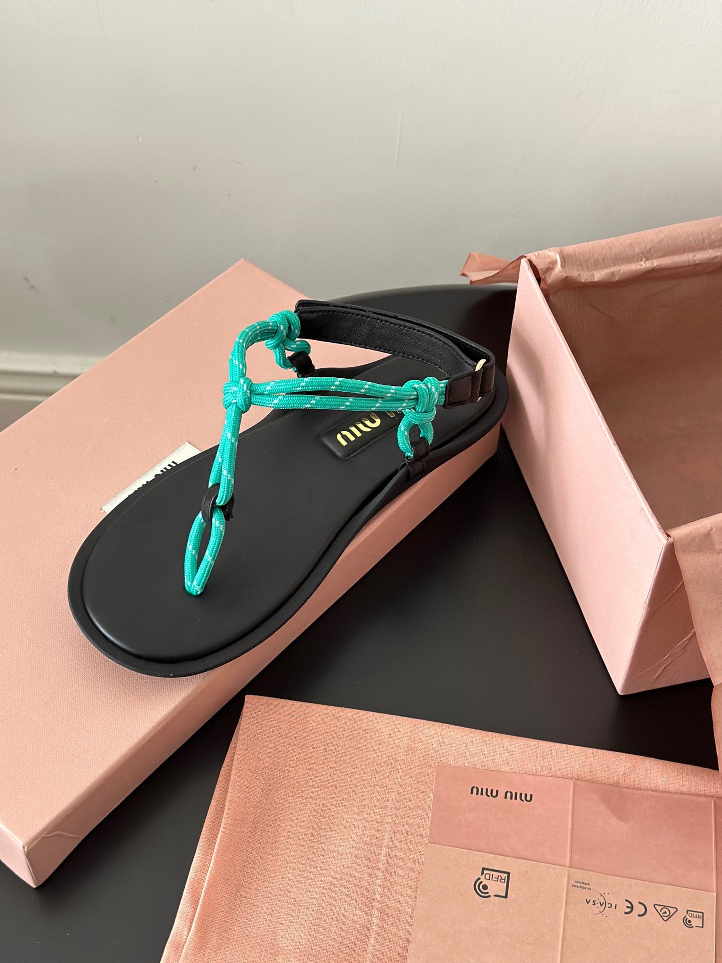 MIU M SANDALS