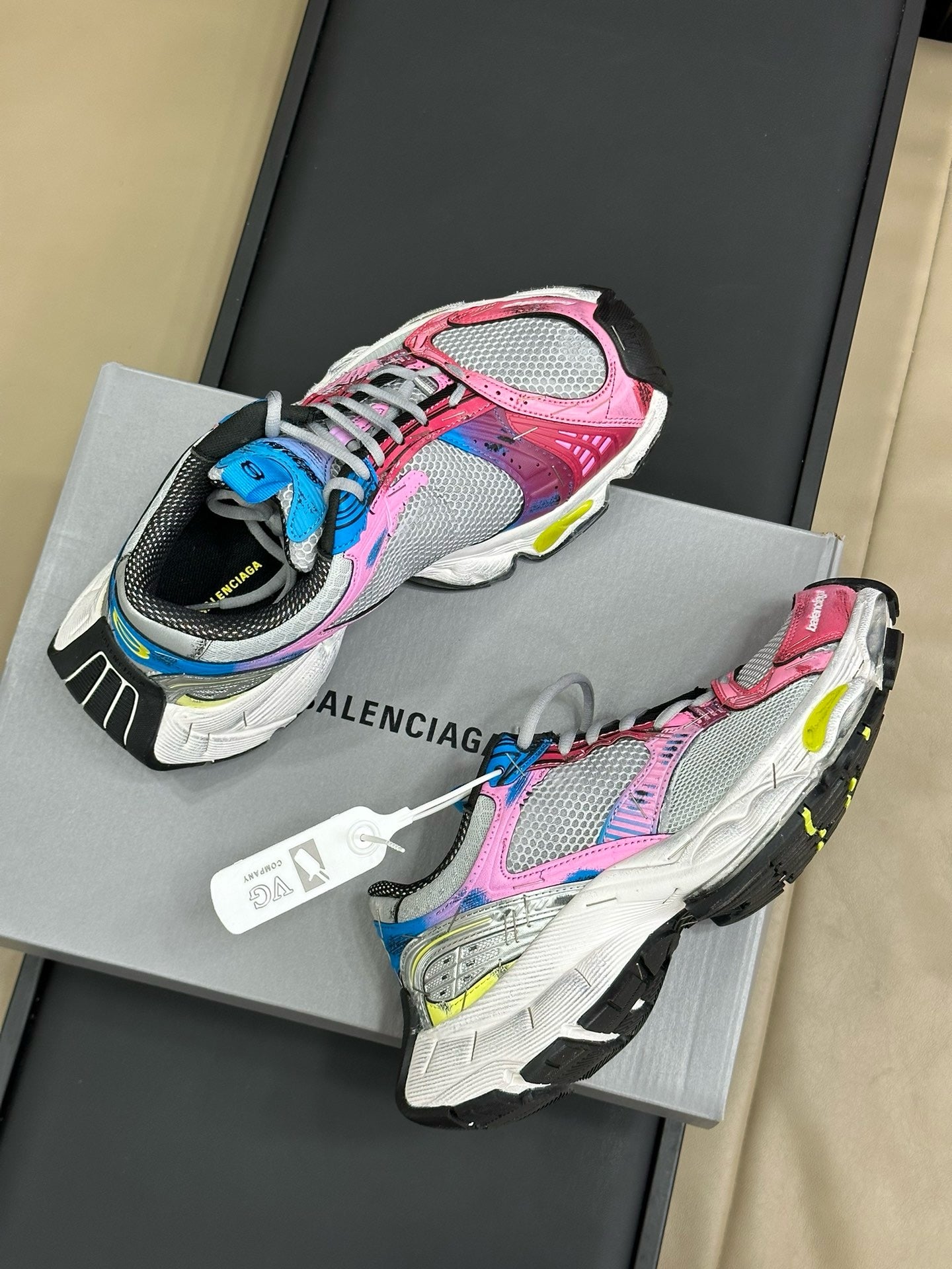 BAL STAPLER TRAINERS