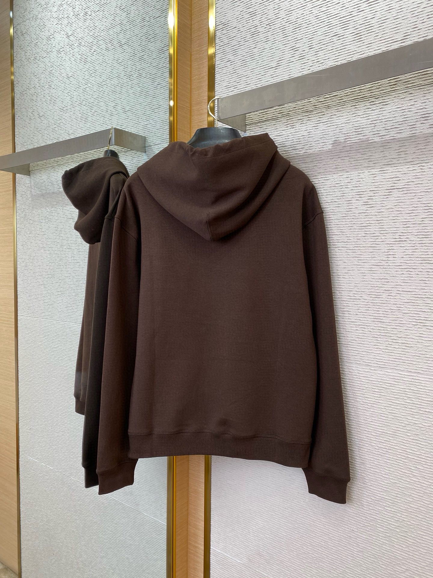 LOU HOODIE
