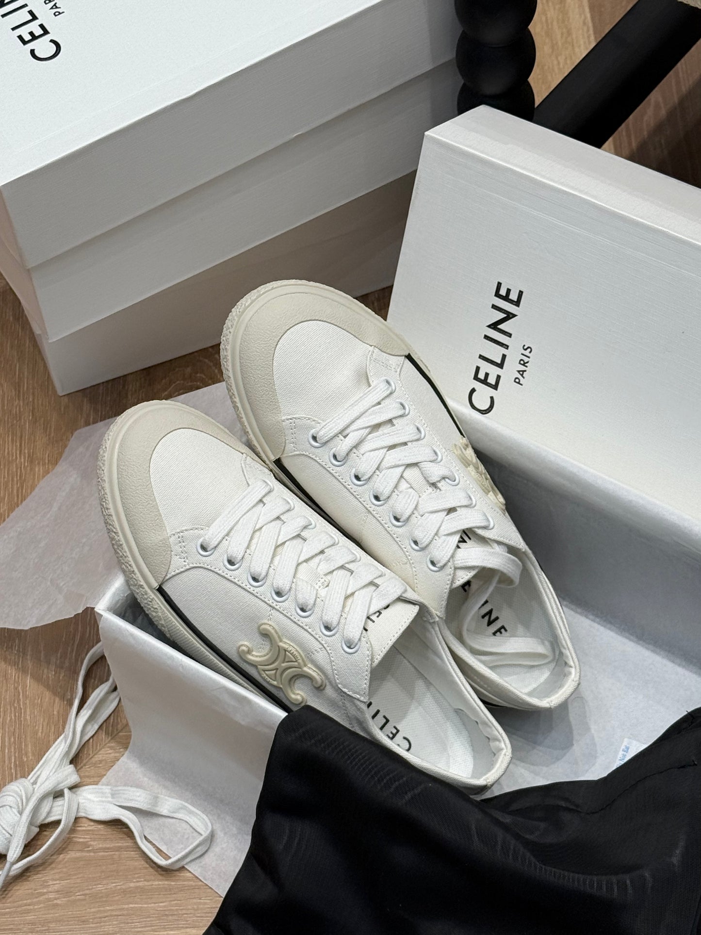 CEL SNEAKERS