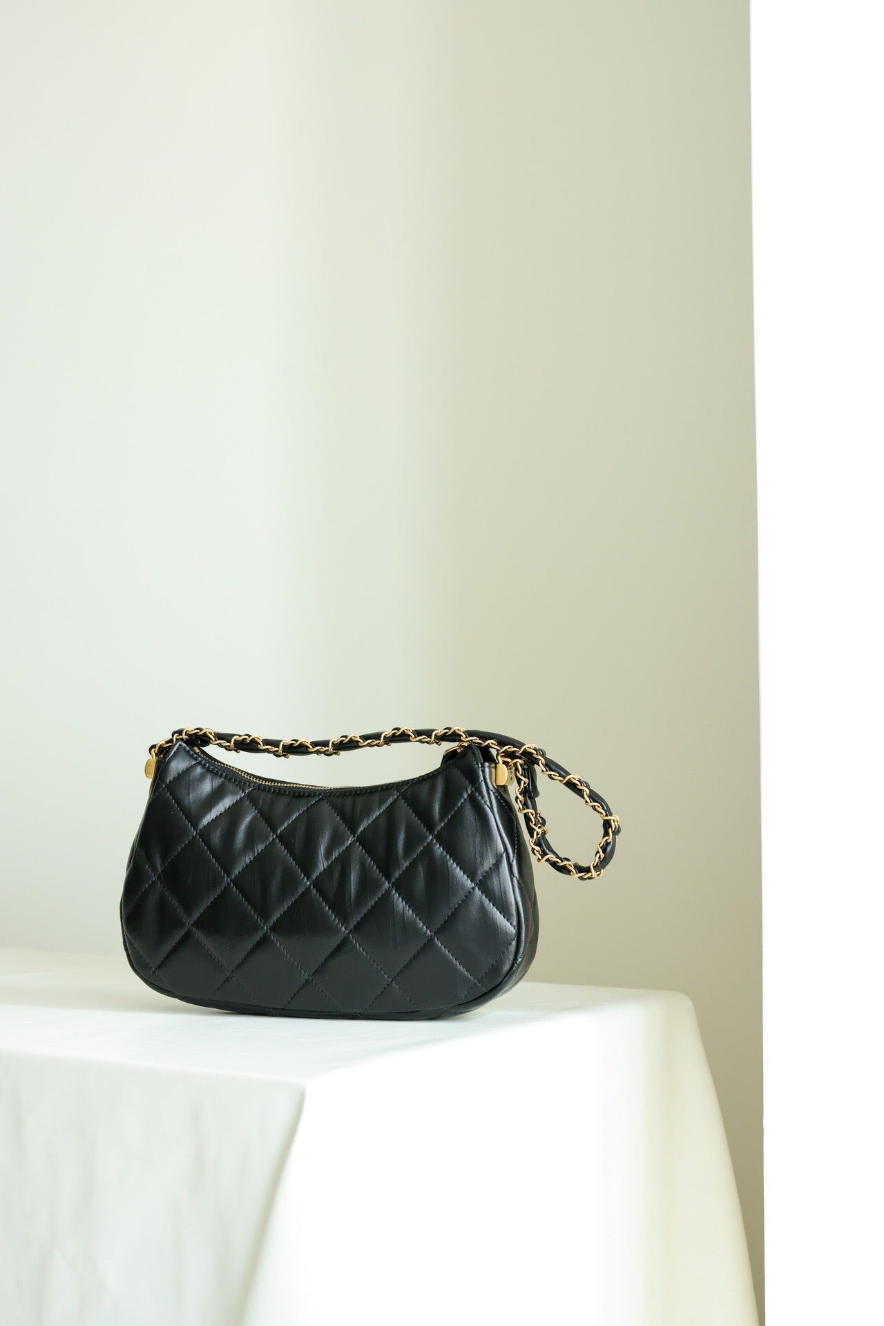 CC 23K HOBO BAG