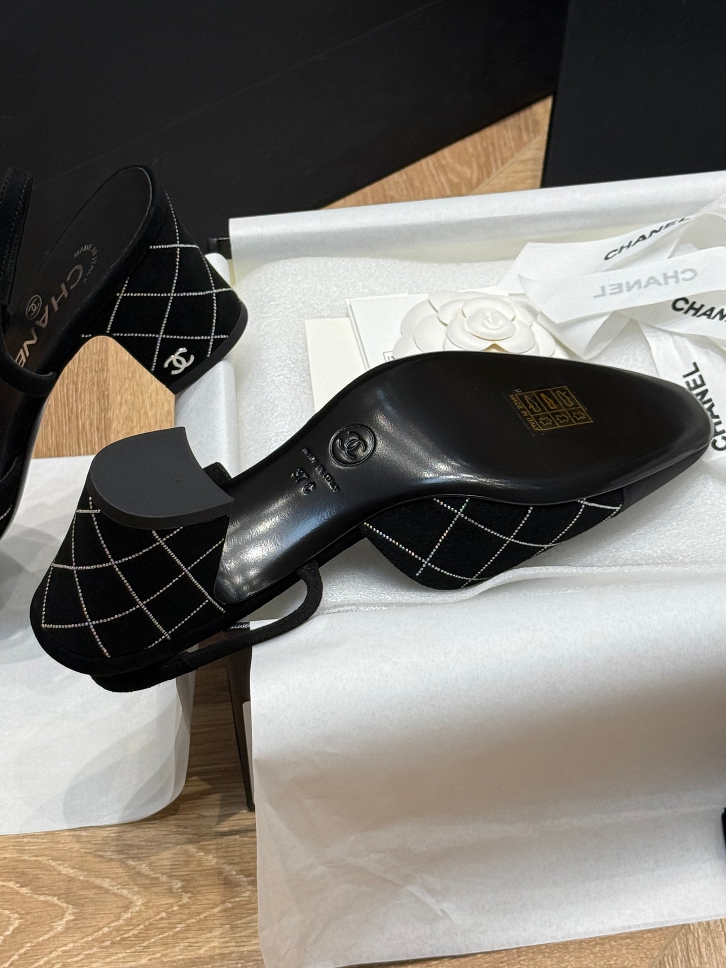 CC SLINGBACK PUMPS