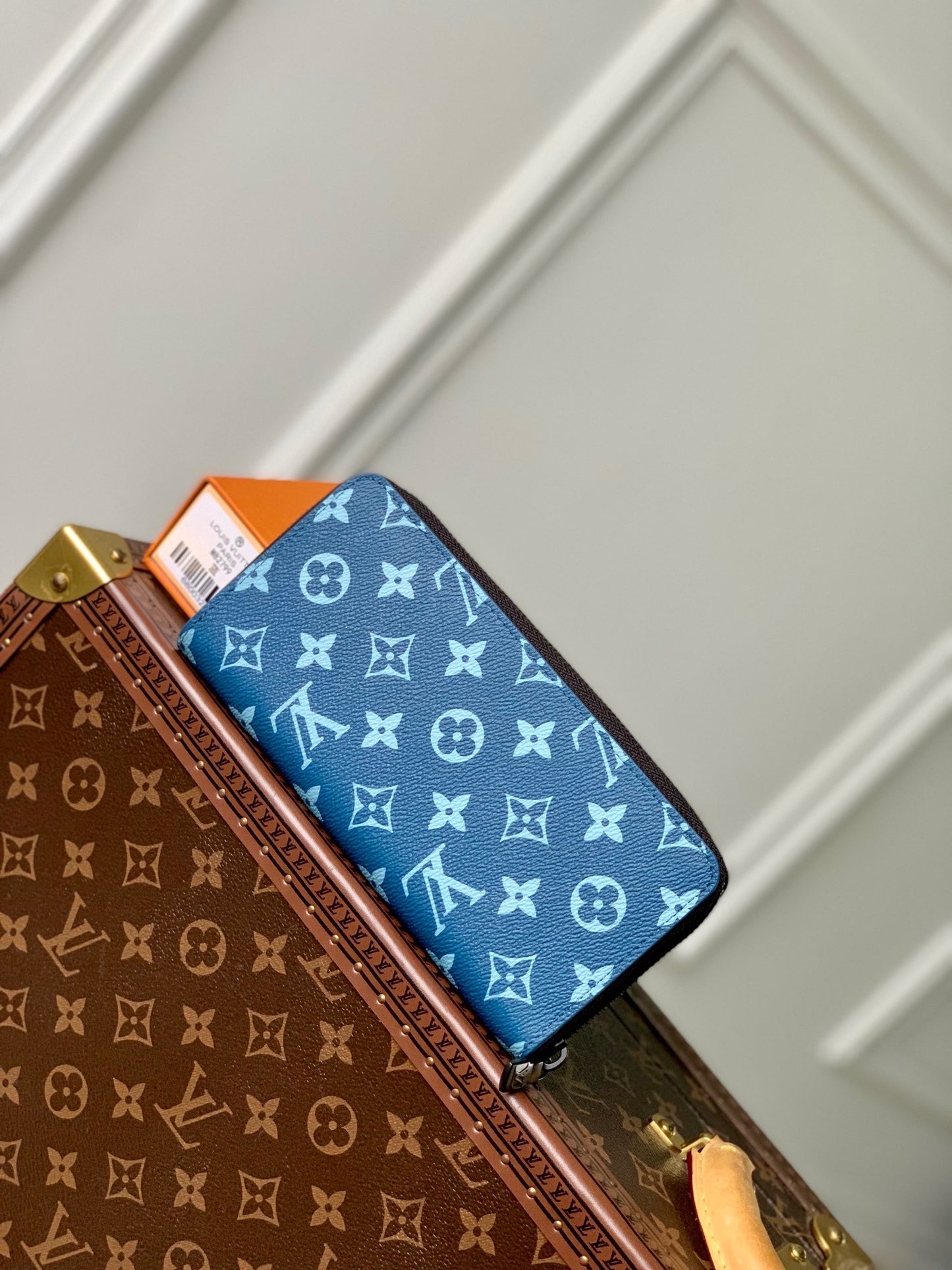 LOU WALLET