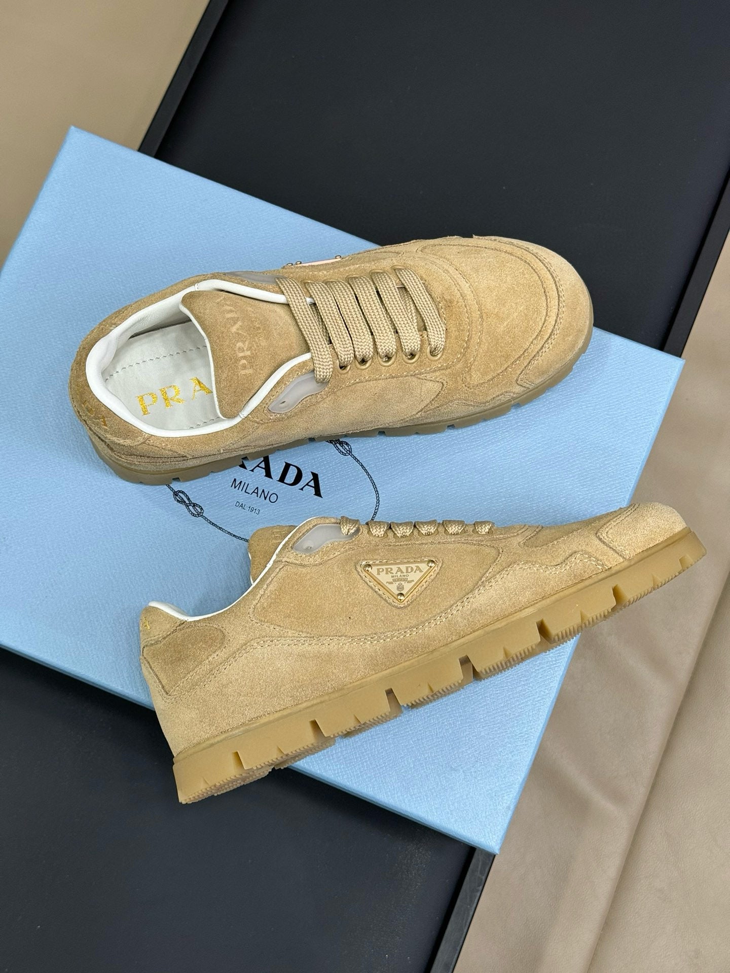 PD SNEAKER