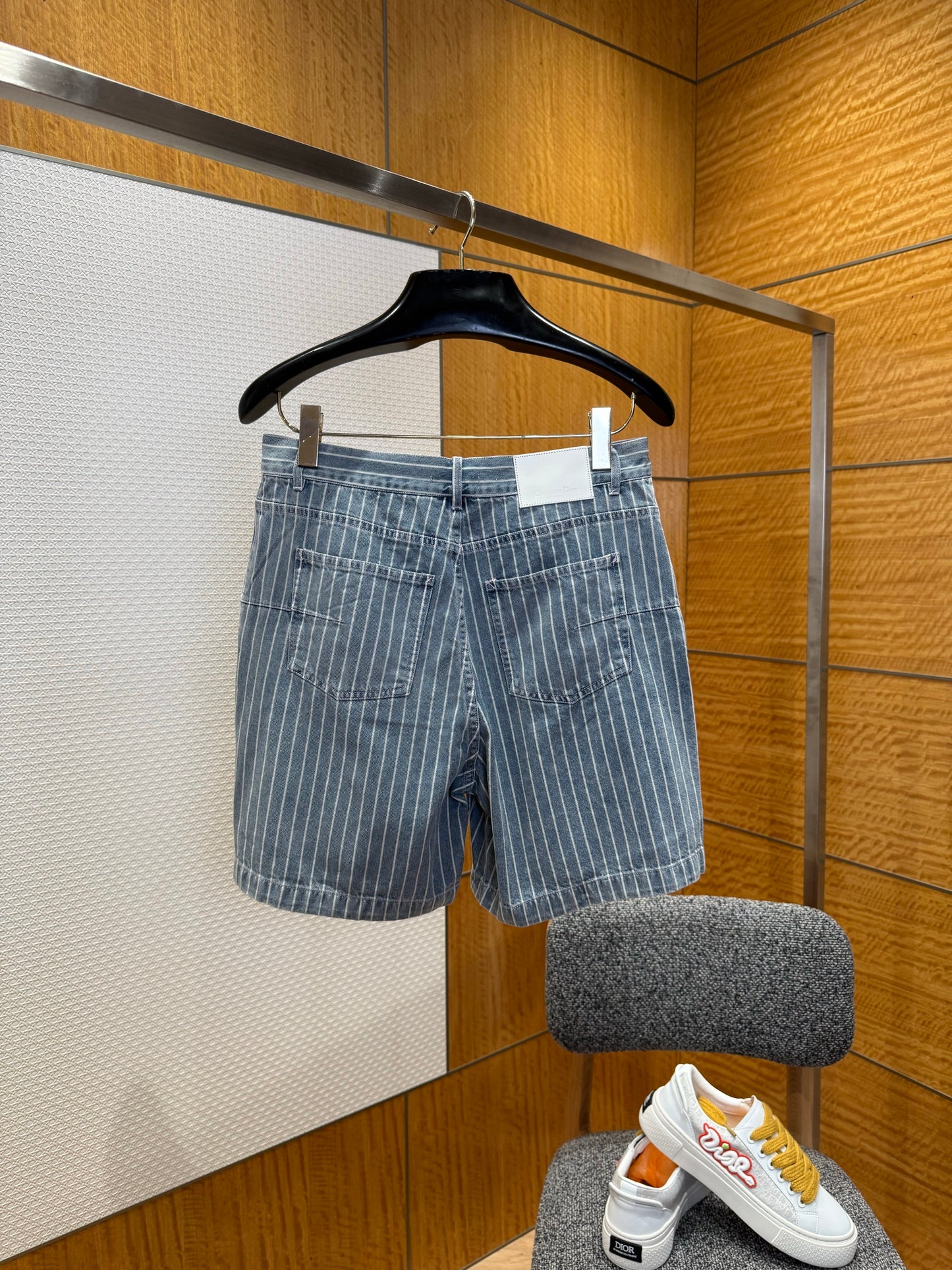 CD SHORTS