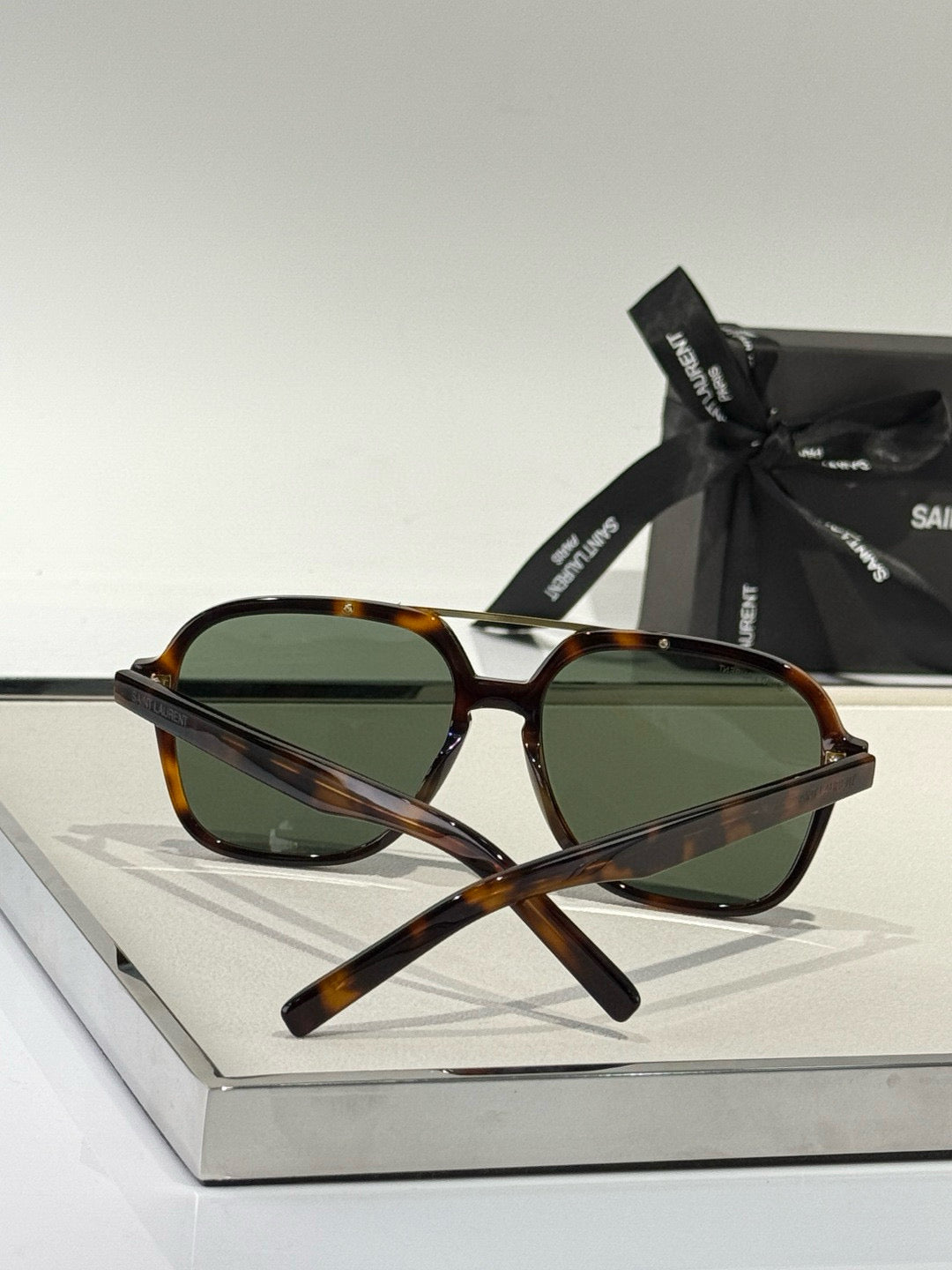 SL SUNGLASSES