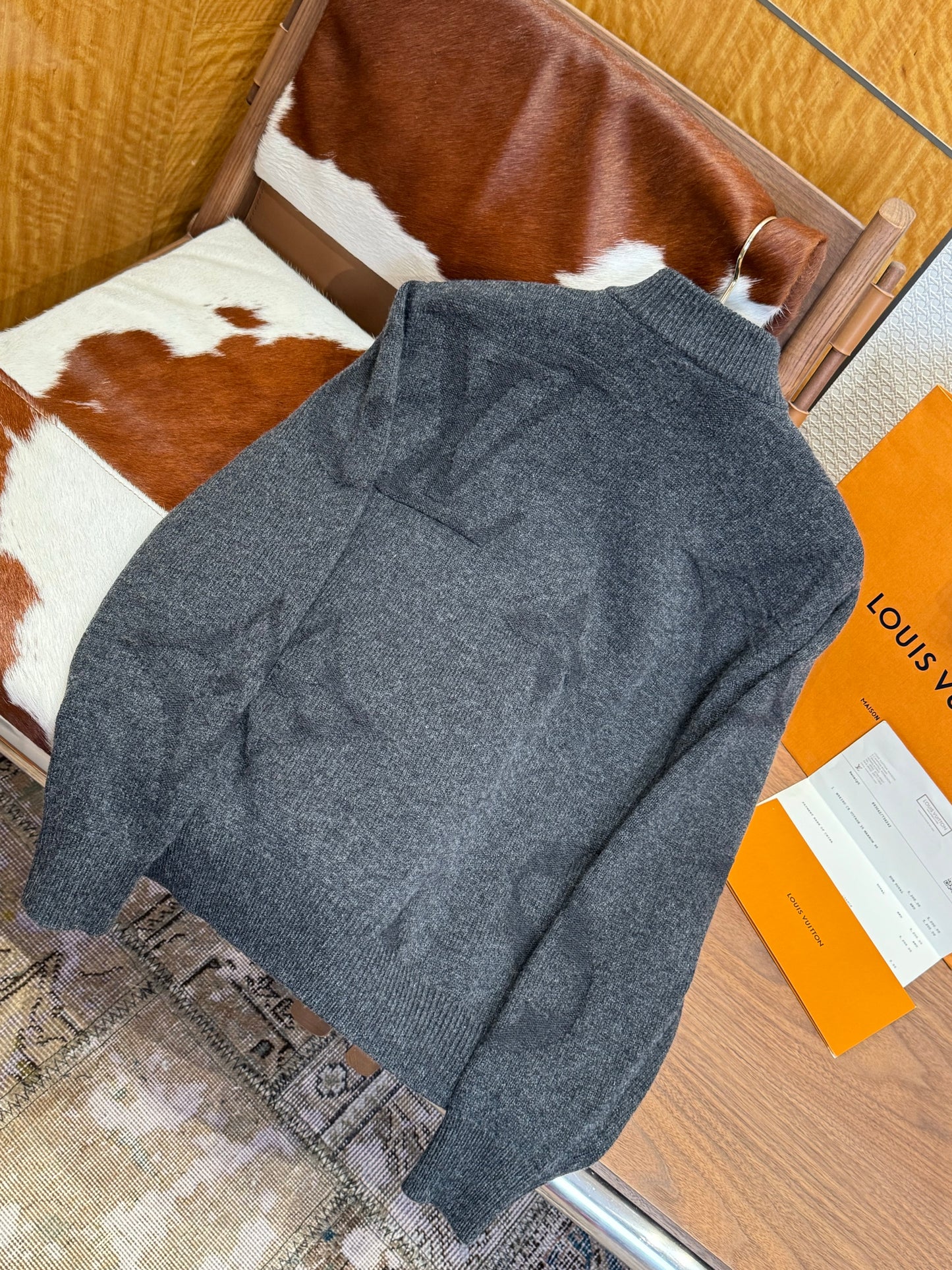 LOU JUMPER