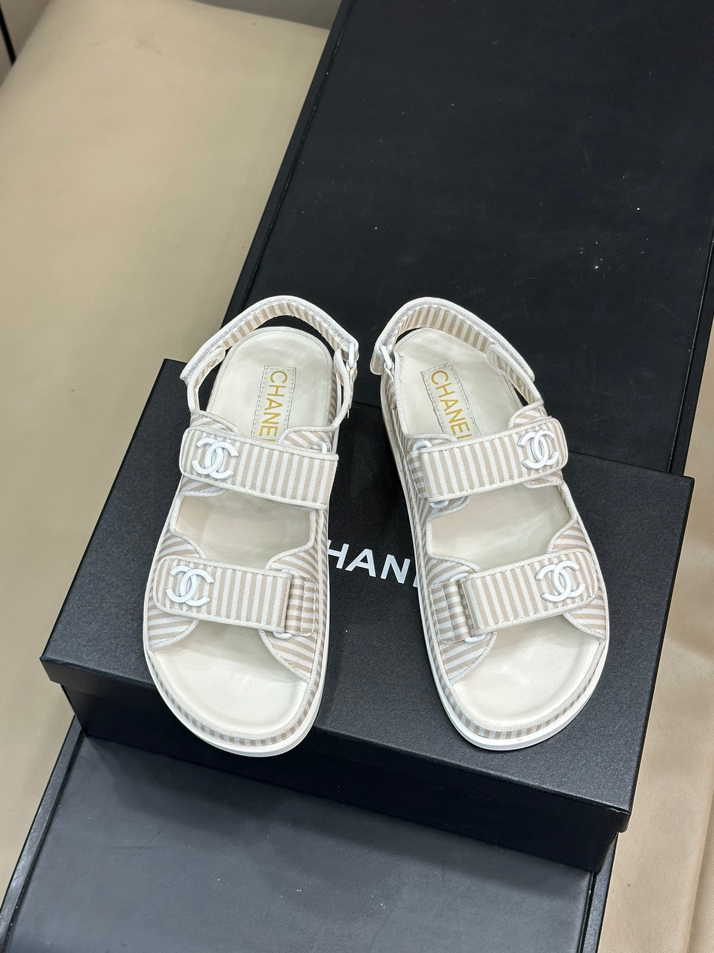CC SANDALS