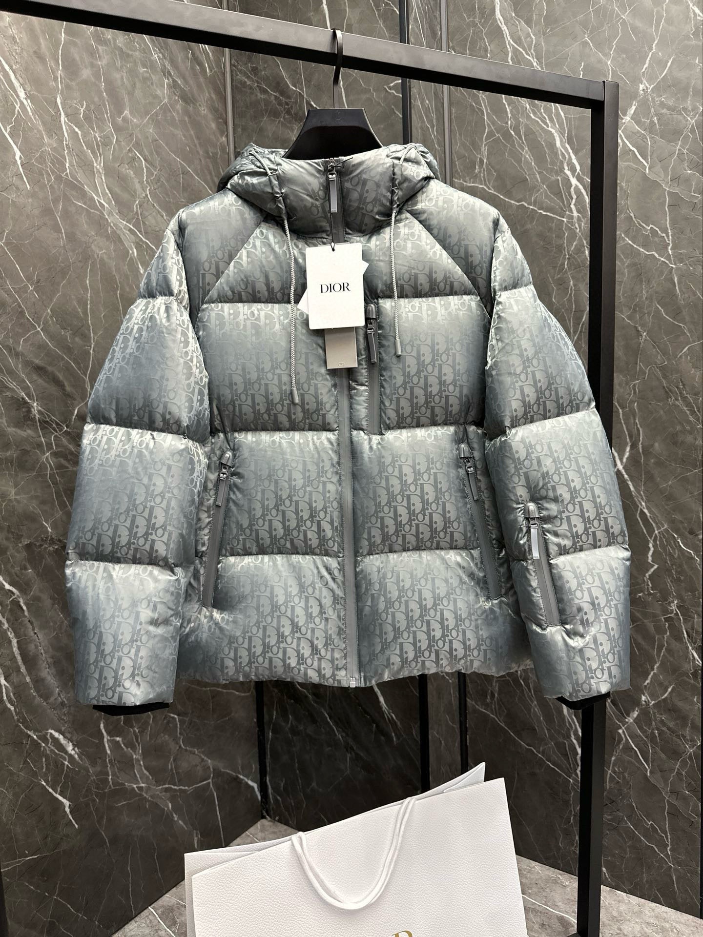 CD OBLIQUE JACKET