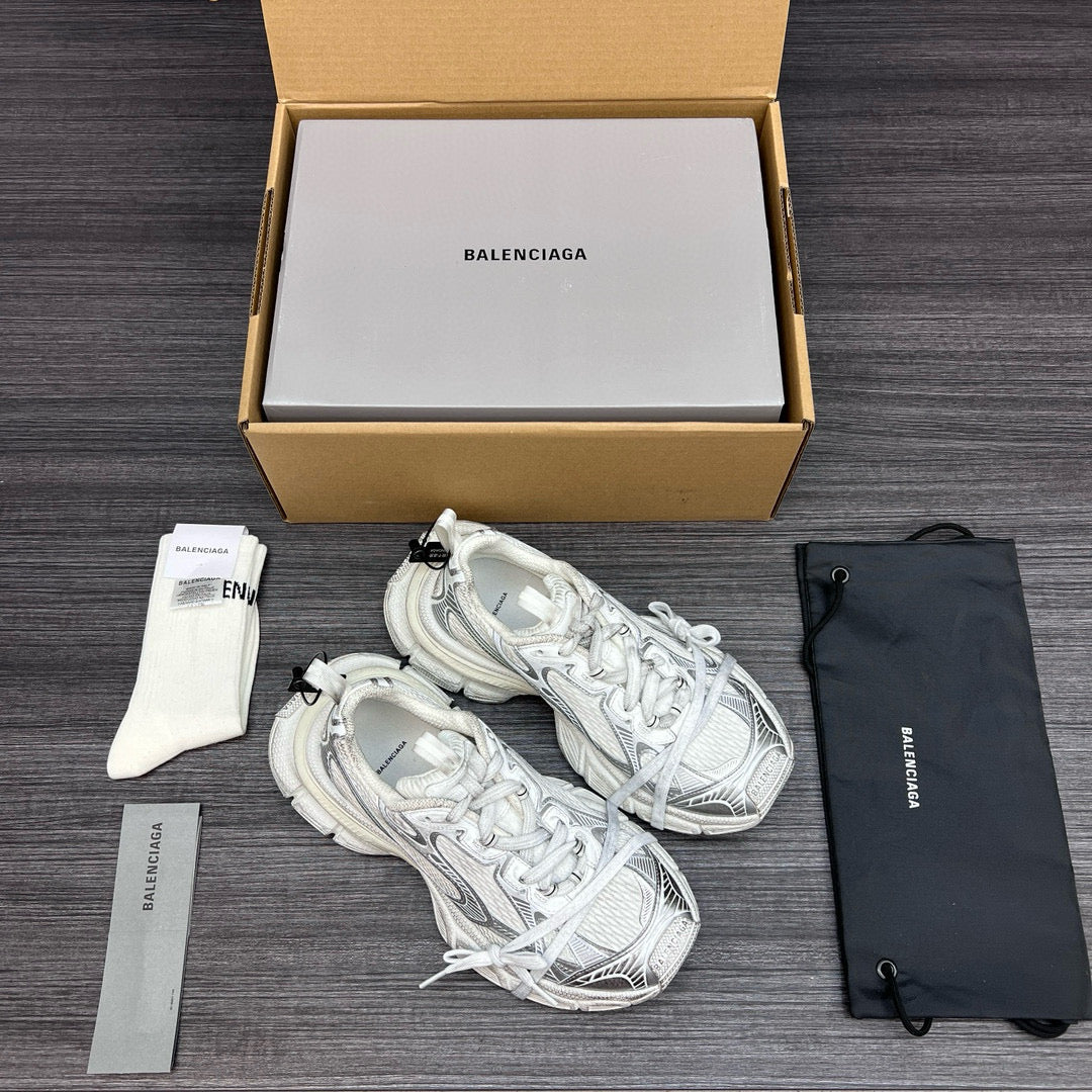 BAL 3XL TRAINERS