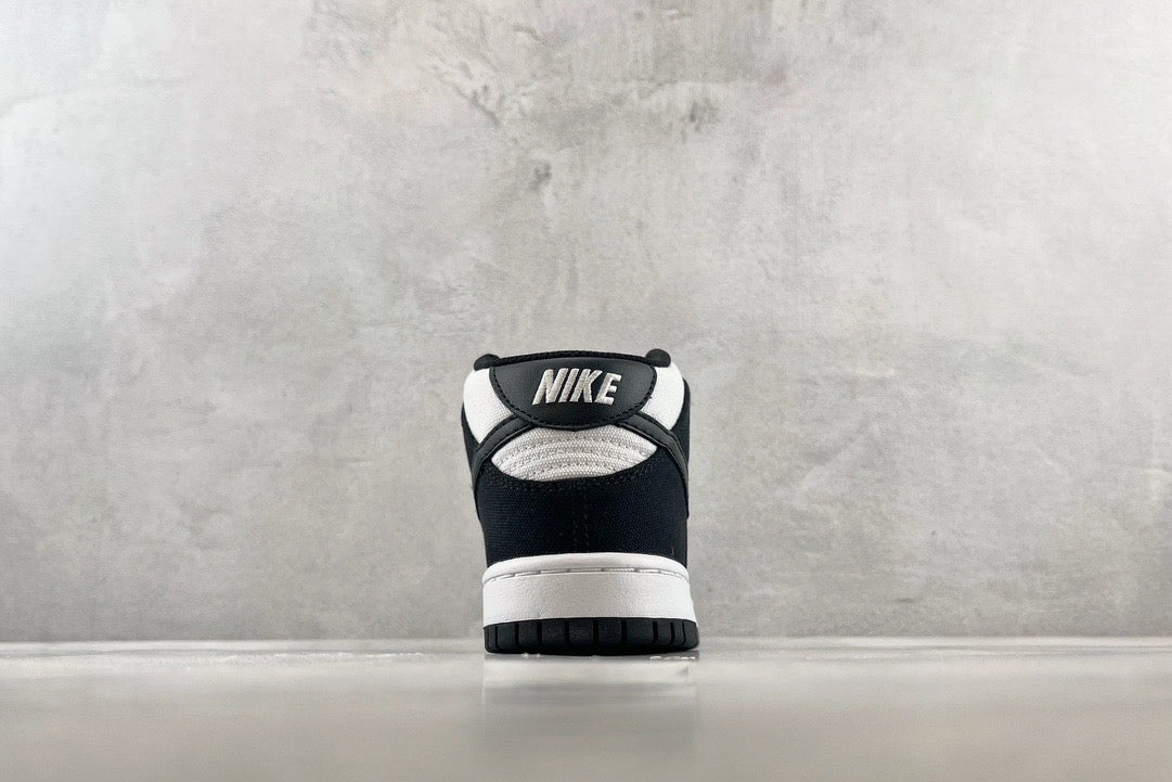DUNK MID