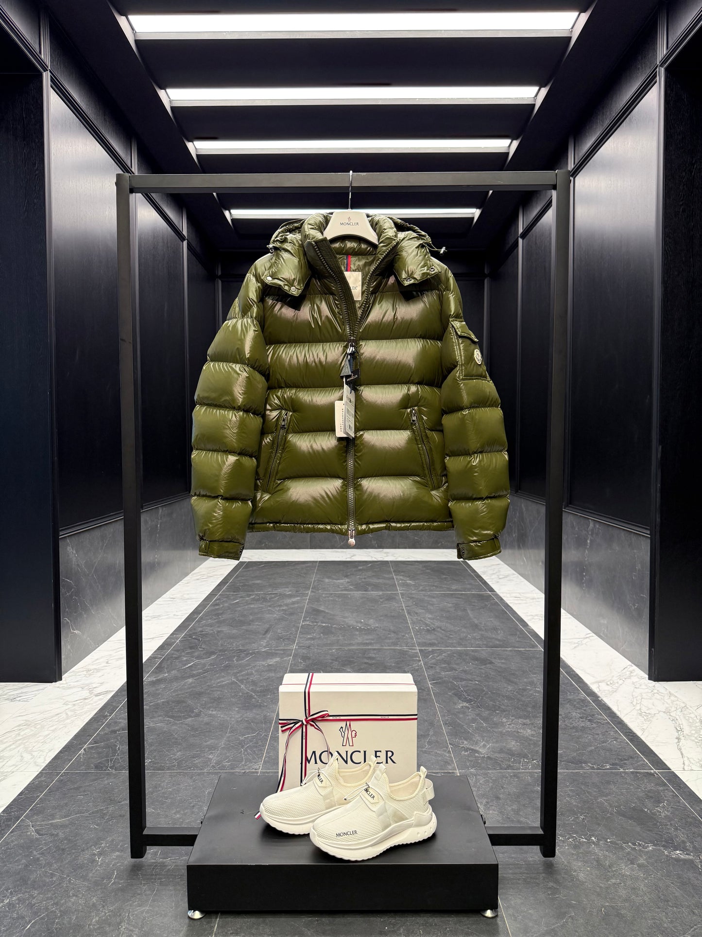MONC MAYA JACKET