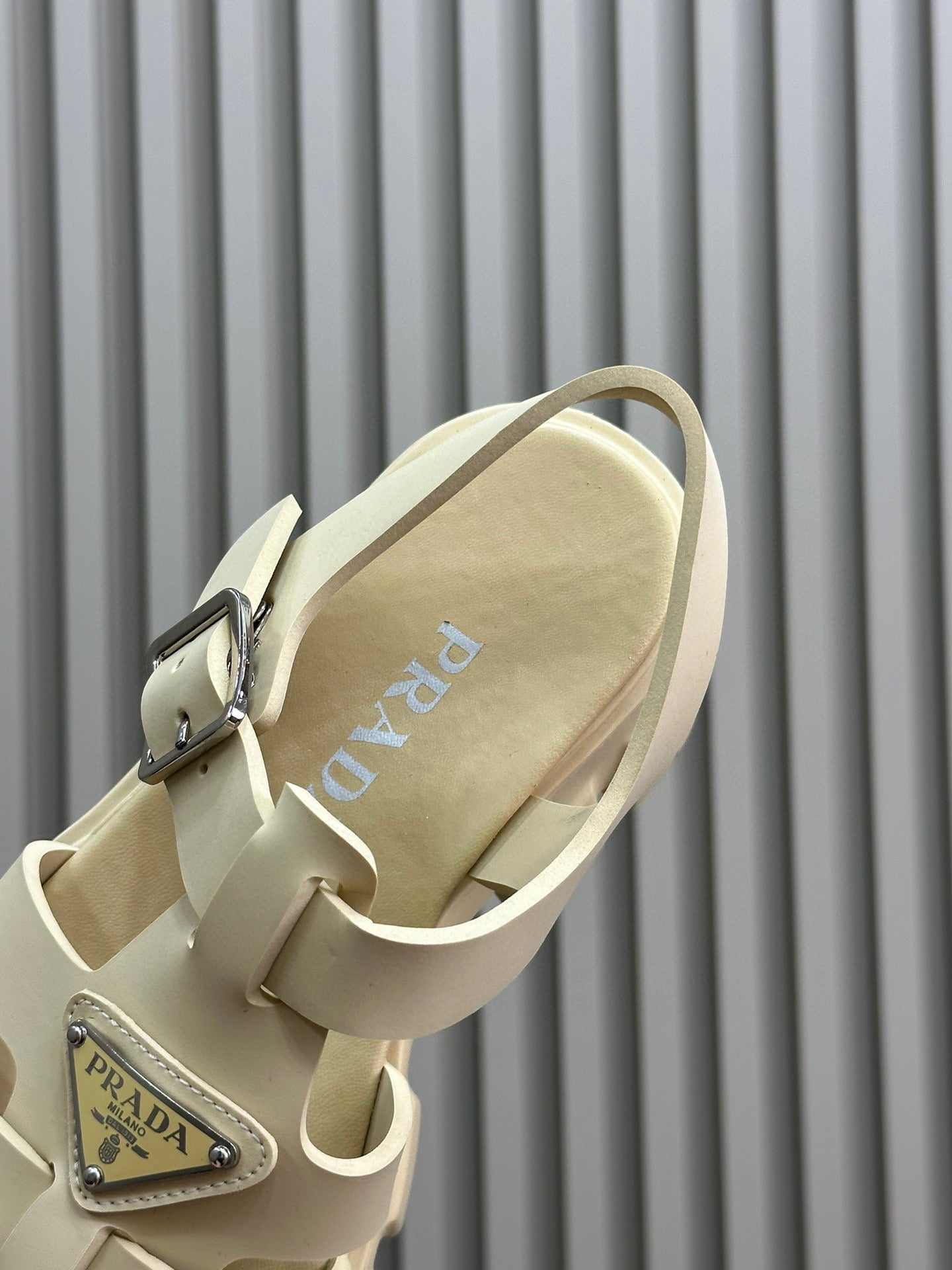 PD SANDALS