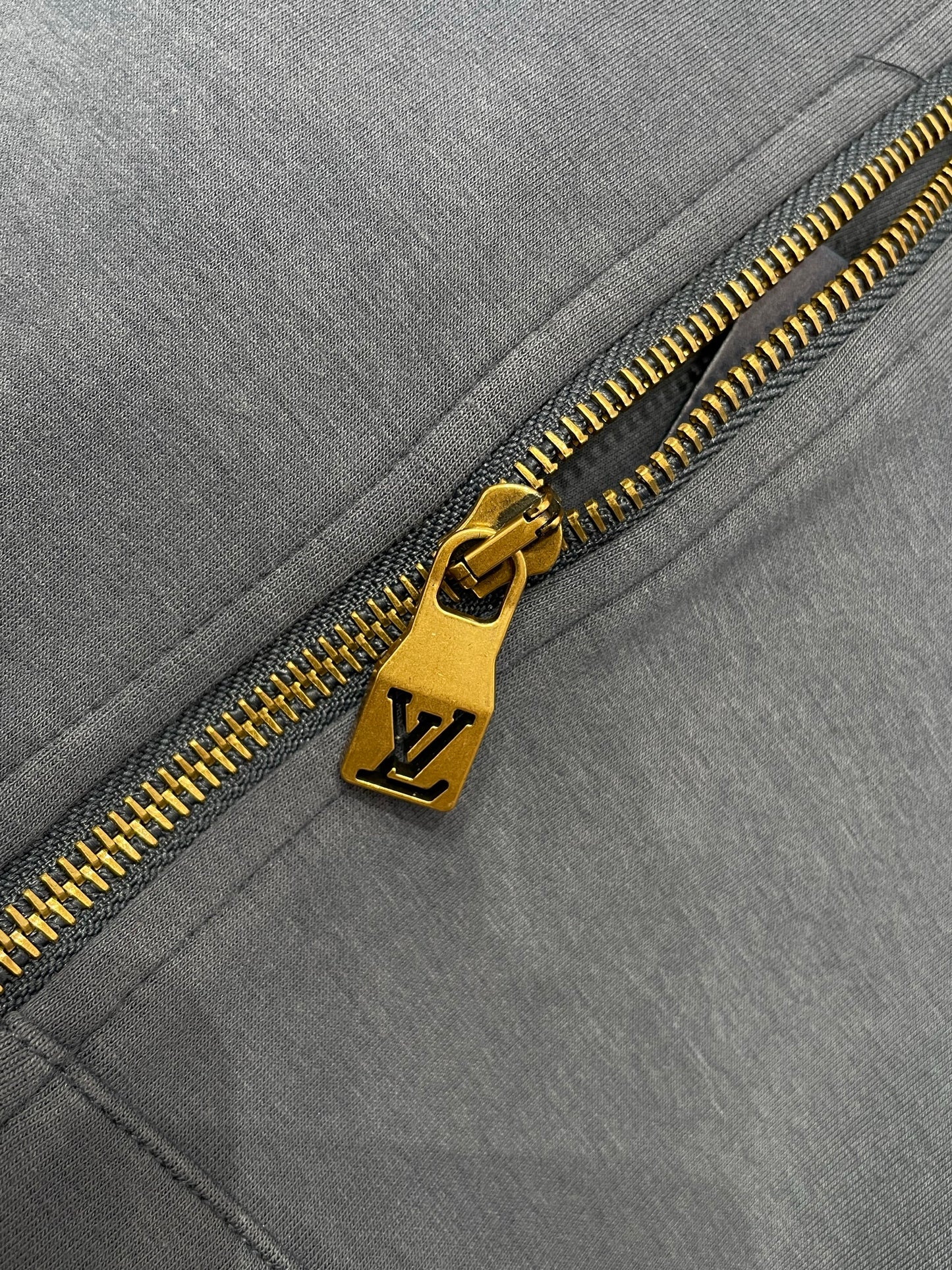 LOU JOGGERS