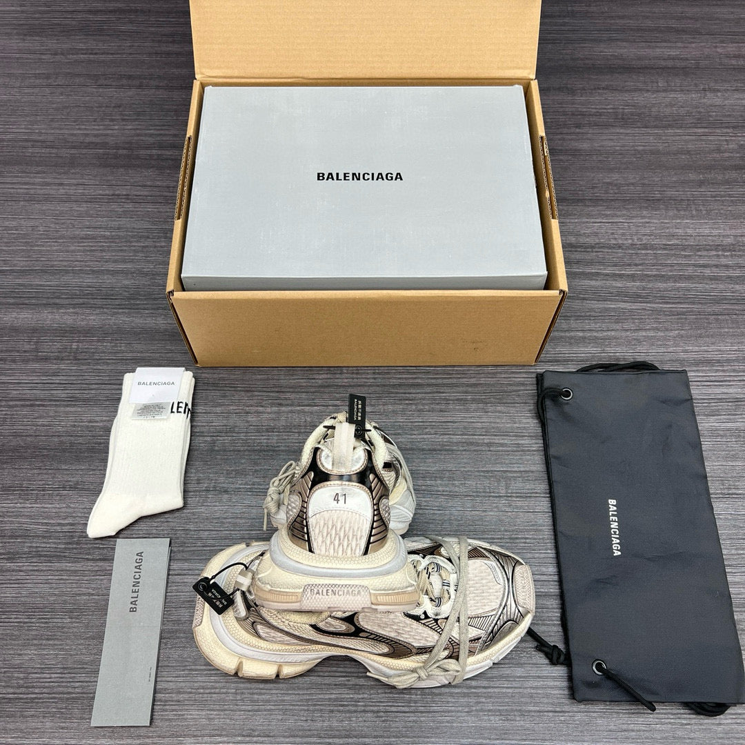 BAL 3XL TRAINERS
