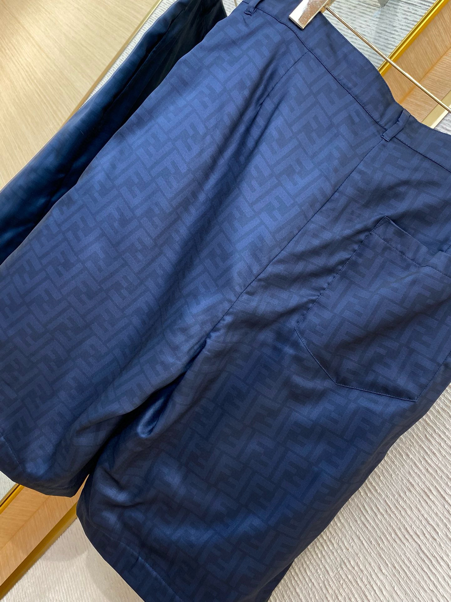 FEN SHORTS